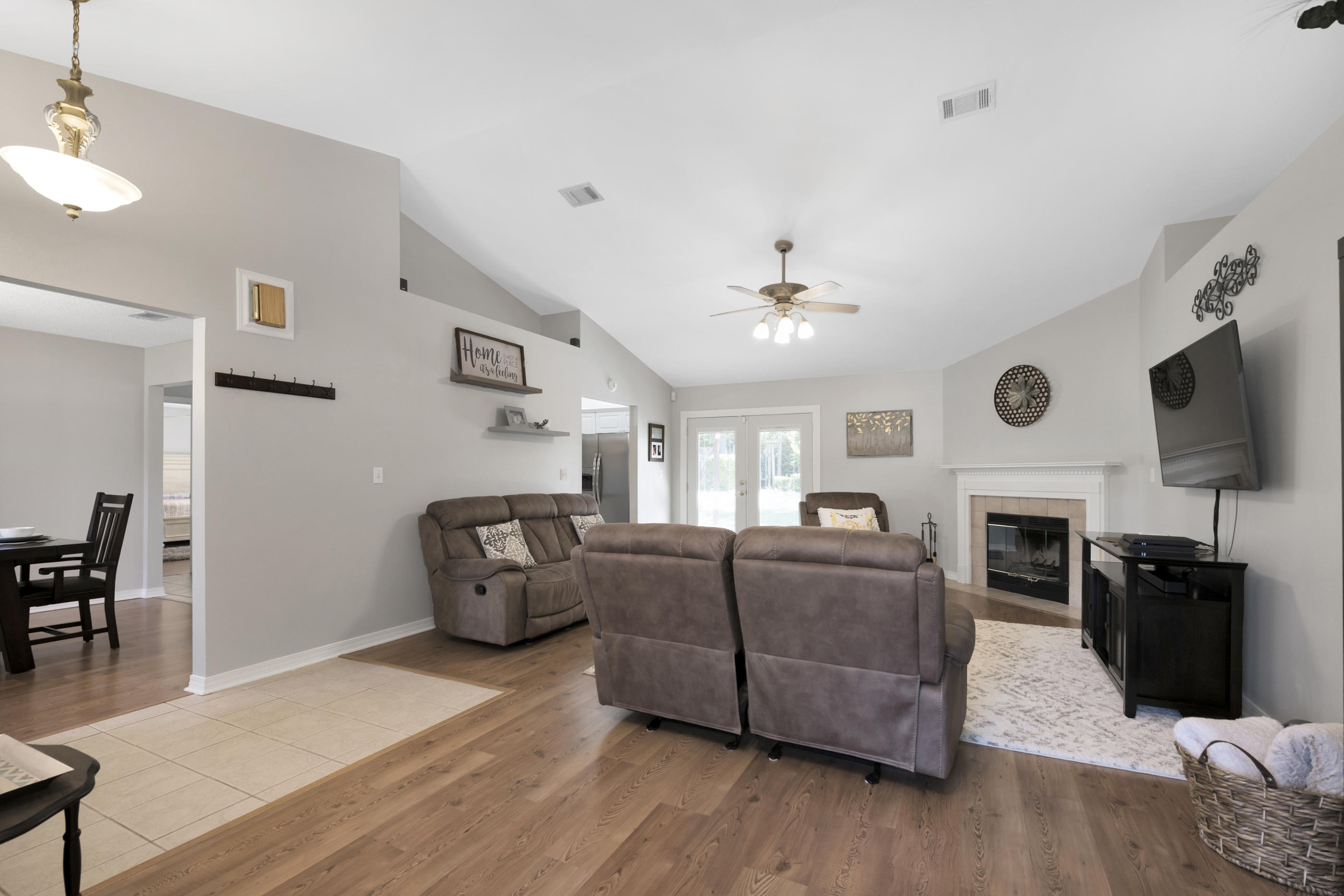 COUNTRYVIEW ESTATES 4TH ADDN PH 4 - Residential