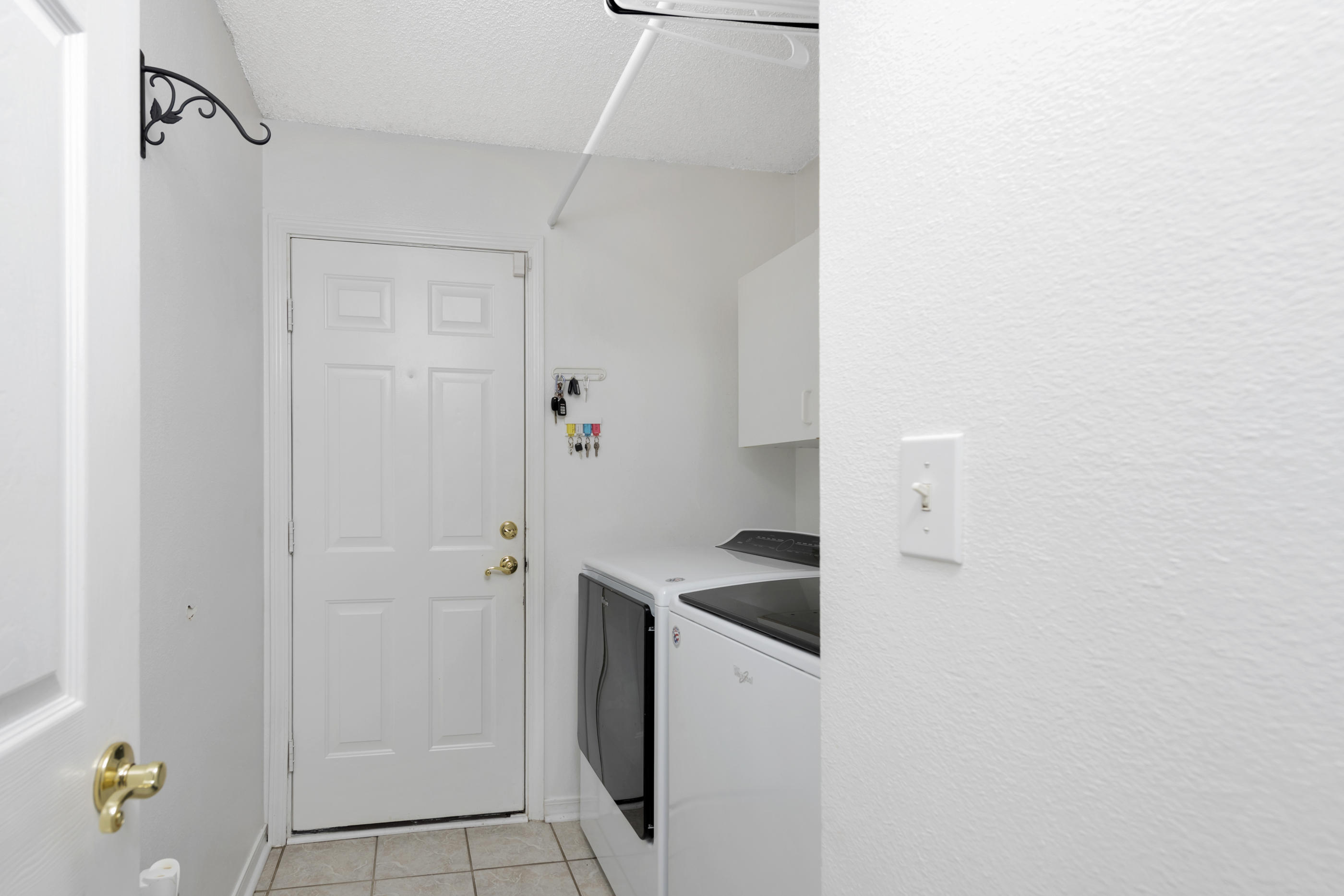 COUNTRYVIEW ESTATES 4TH ADDN PH 4 - Residential