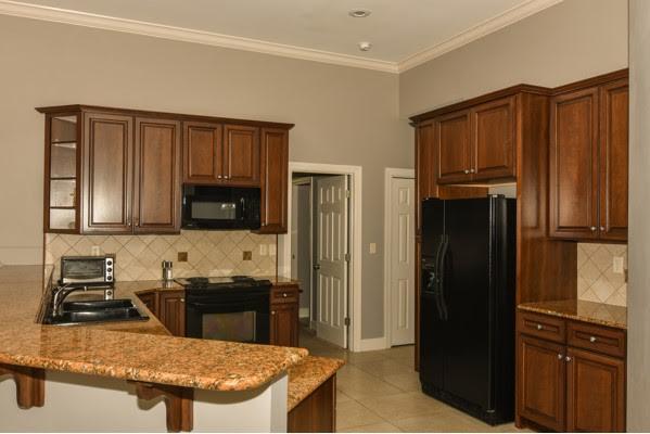 BAYSHORE PLACE PH 4 - Residential