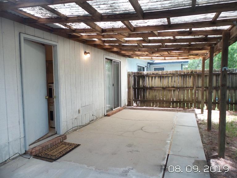 PINE MEADOWS 3RD ADDN PH 2 - Residential Lease