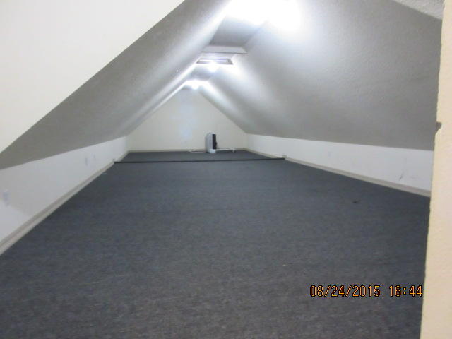 TURNBERRY PLACE - Residential Lease