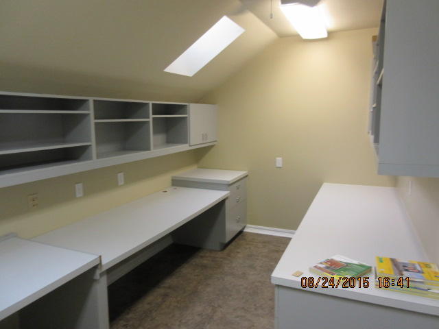 TURNBERRY PLACE - Residential Lease