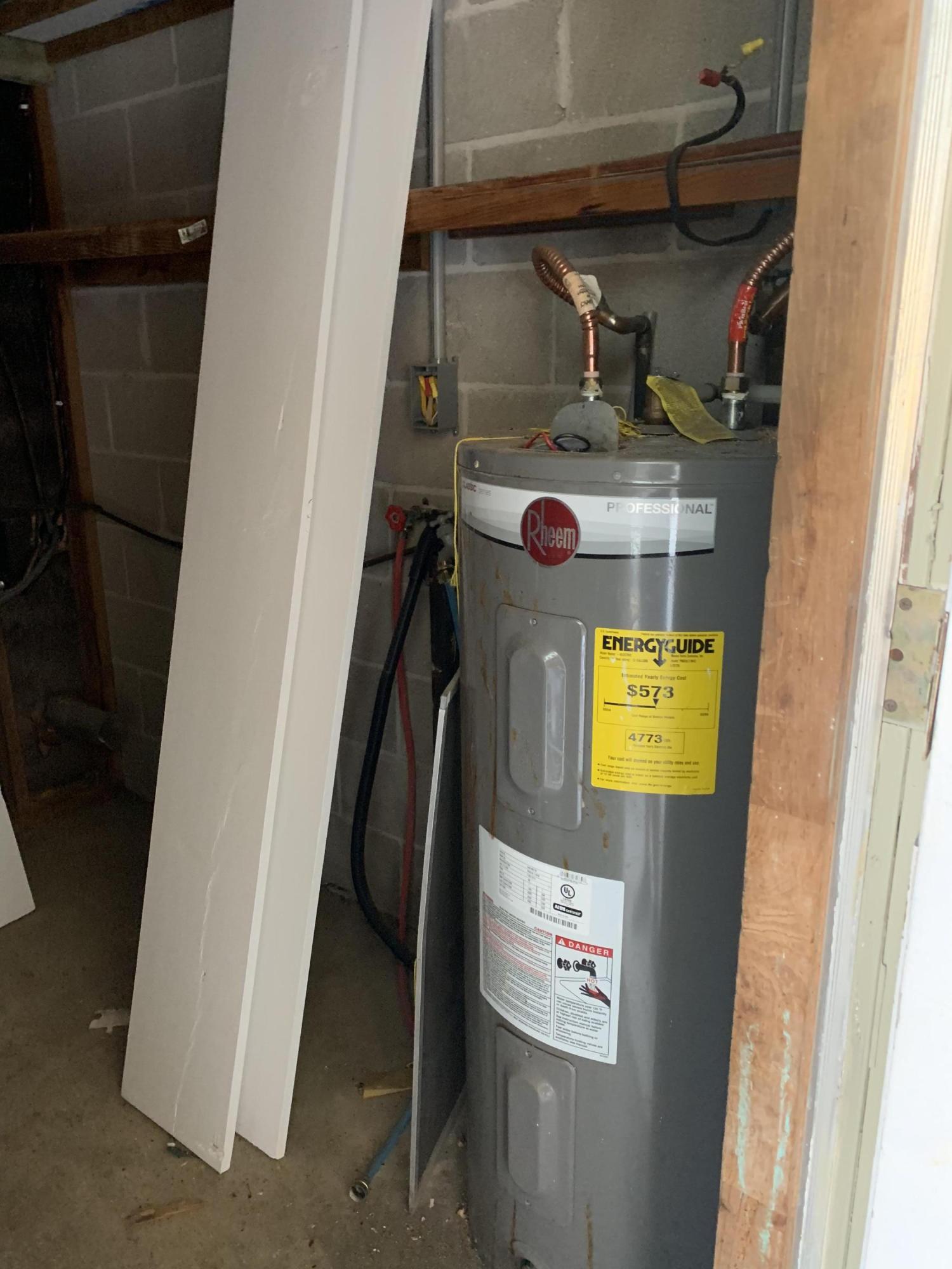 VALENCIA ARMS - Residential