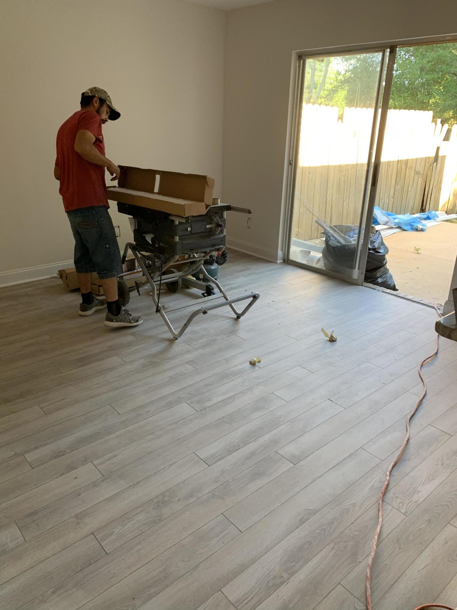 VALENCIA ARMS - Residential