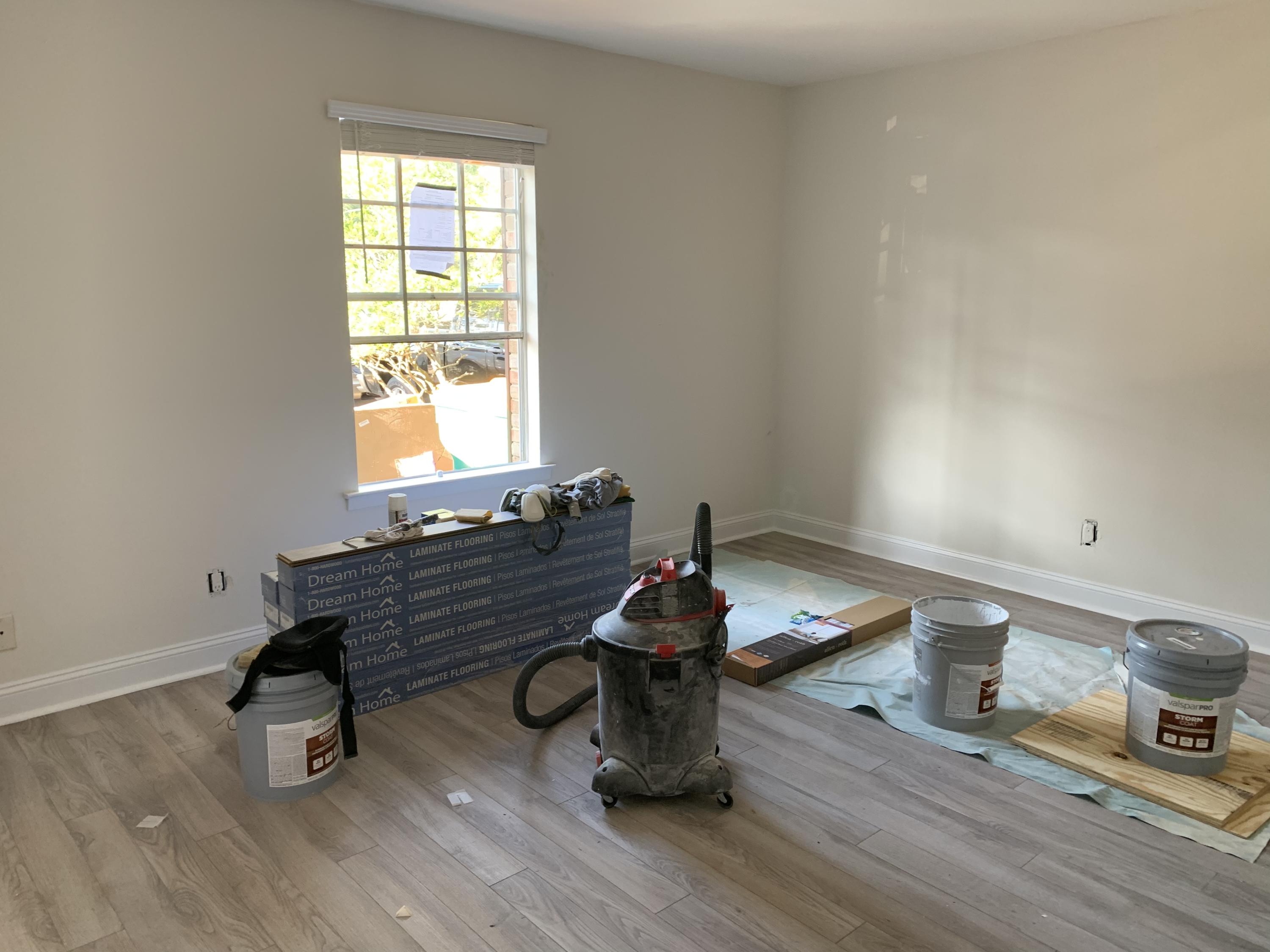 VALENCIA ARMS - Residential