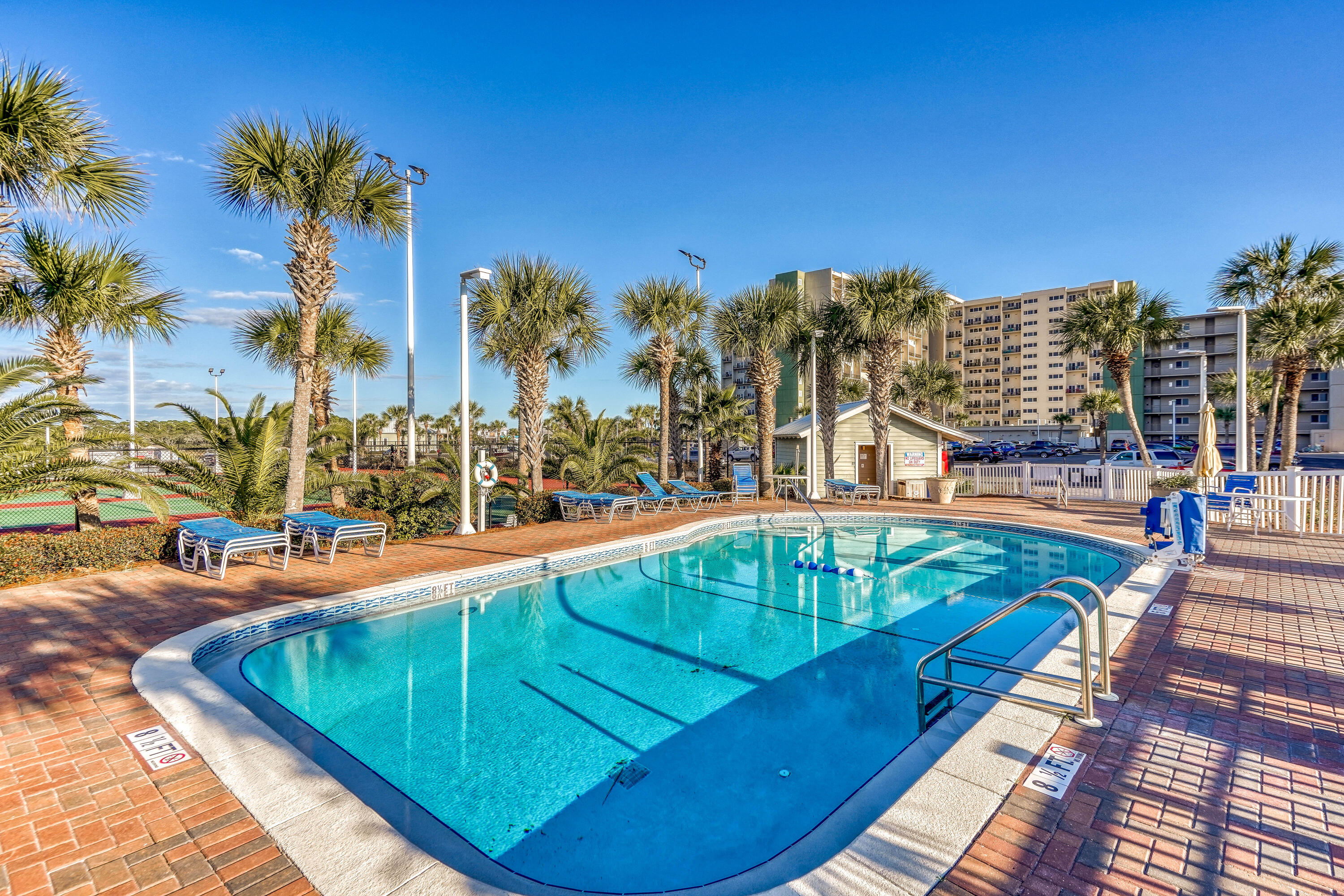PINNACLE PORT PHASE 1-A - Residential