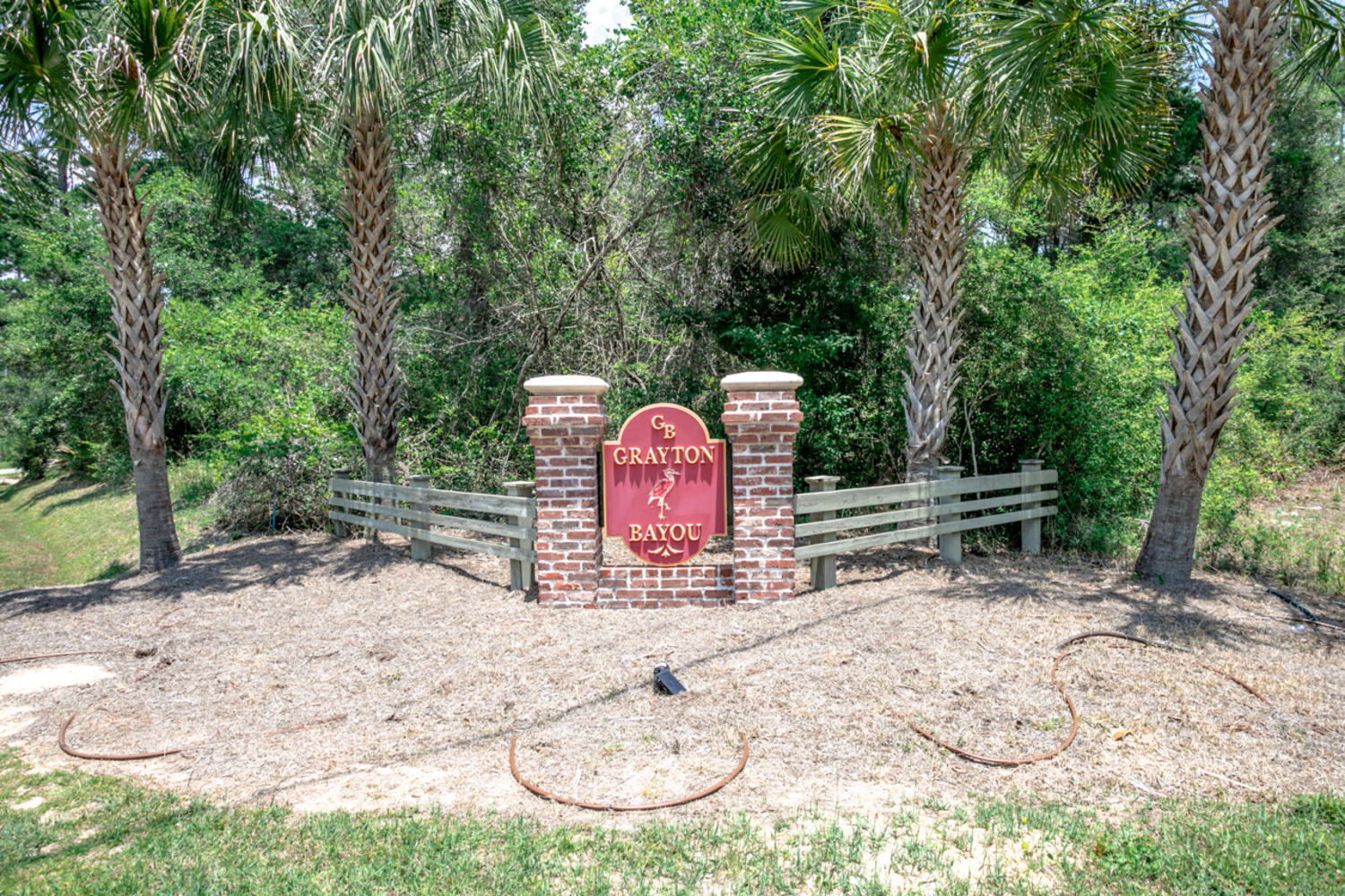 GRAYTON BAYOU - Land