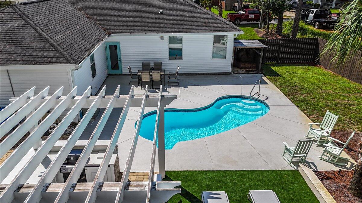 ELIZABETH FARMS 4TH ADDN UNREC - Residential