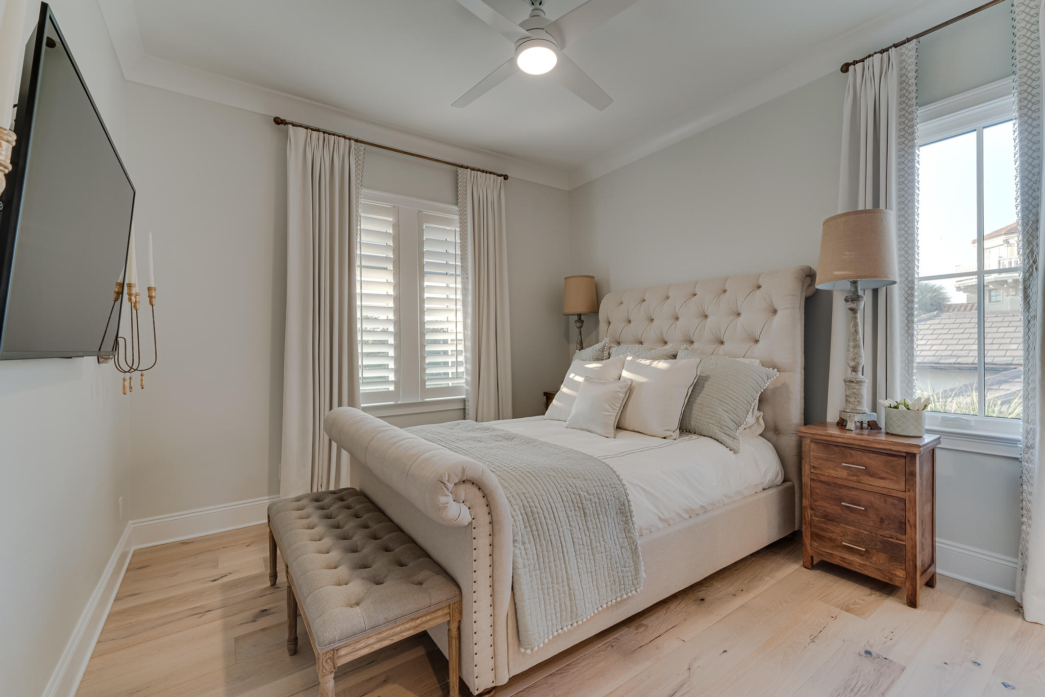 TIVOLI RIDGE - Residential