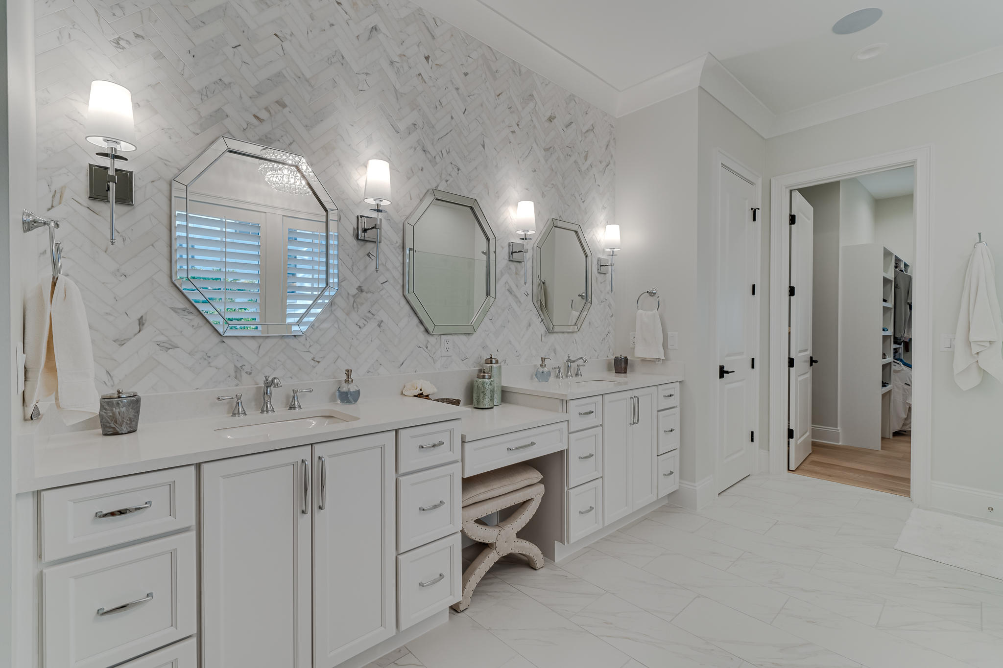 TIVOLI RIDGE - Residential