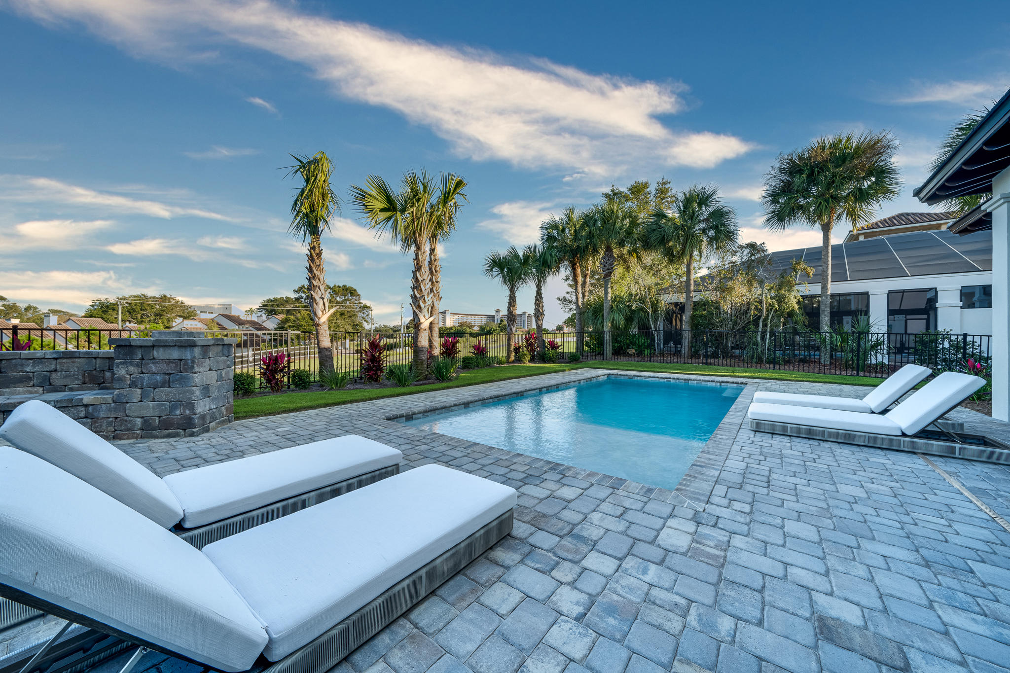 TIVOLI RIDGE - Residential
