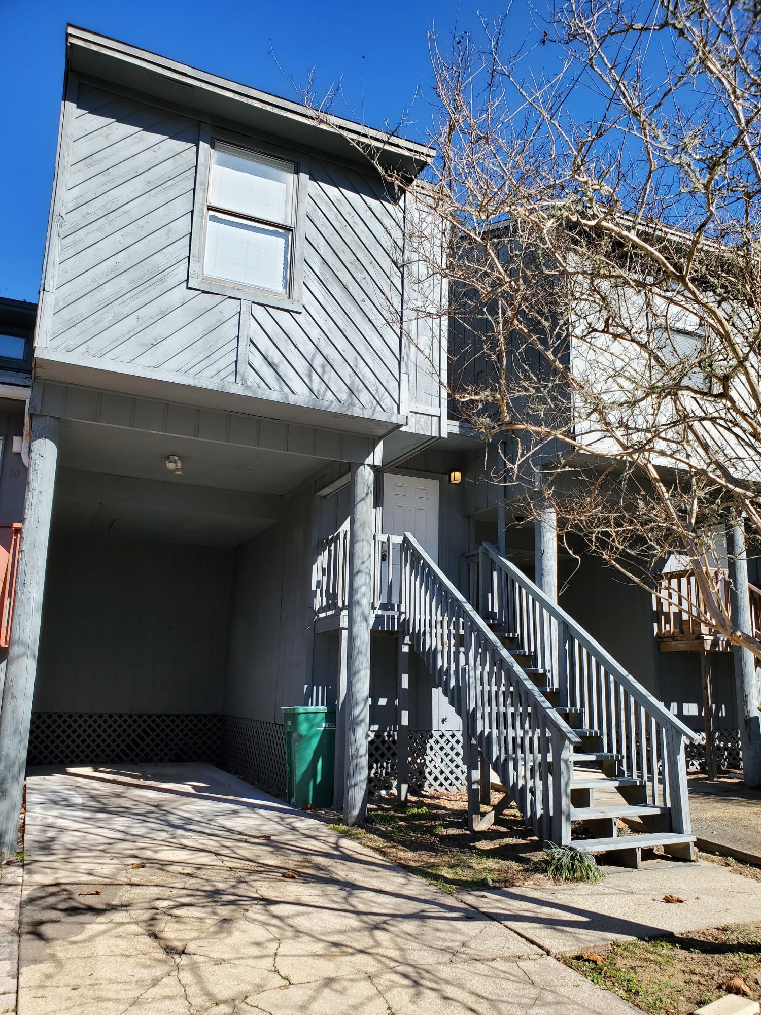 SWIFT BAYOU T/H - Residential