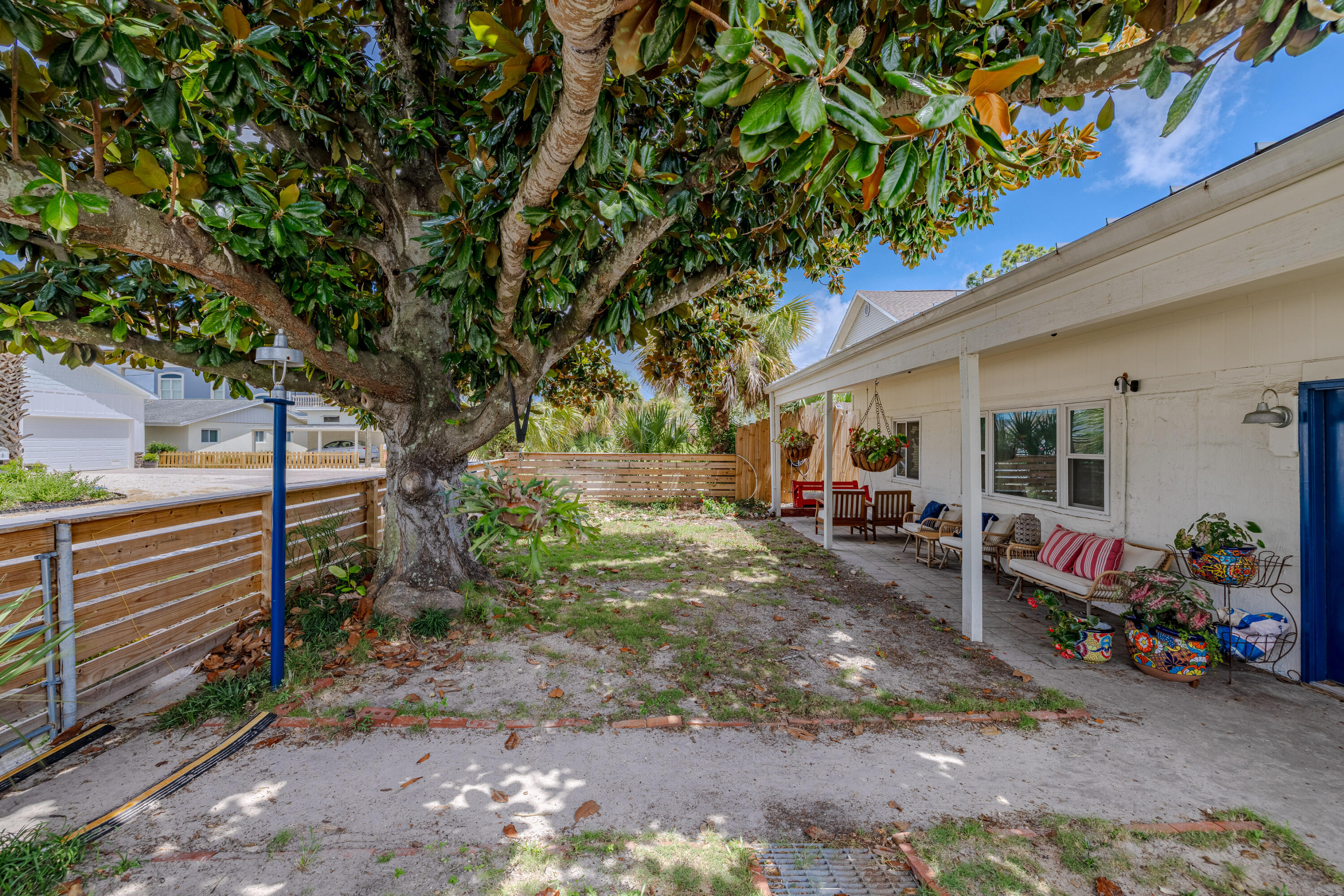 BILTMORE BEACH 1ST ADDN - Residential
