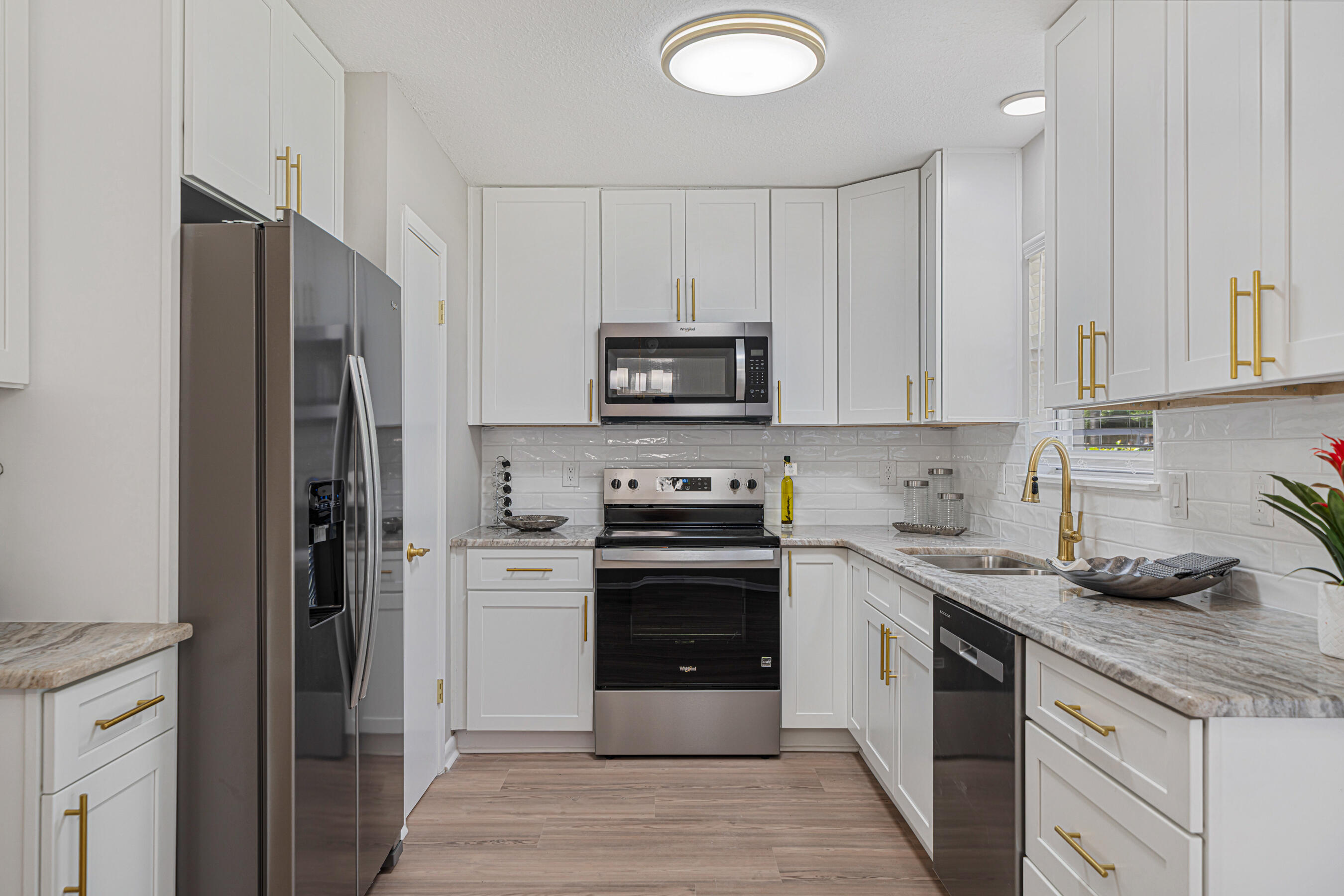 OAKDALE MIN/FARMS - Residential