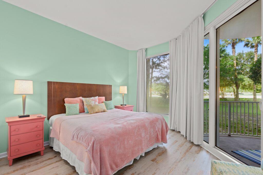 PALMS OF DESTIN (THE) - Residential