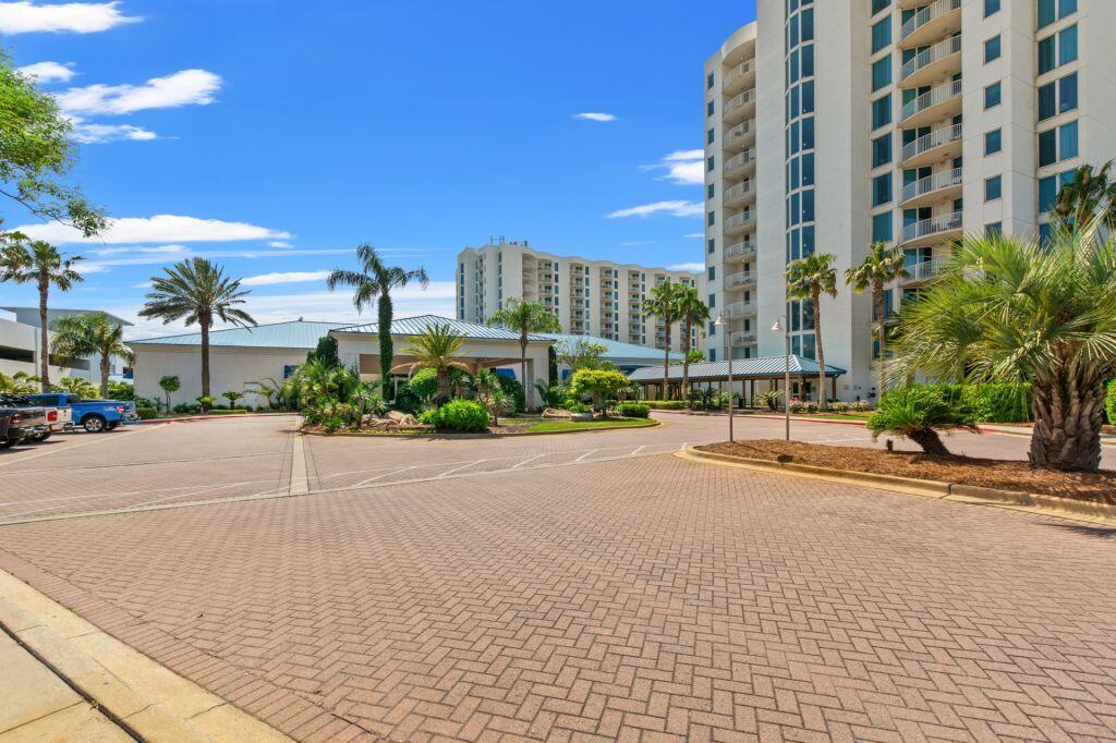 PALMS OF DESTIN (THE) - Residential