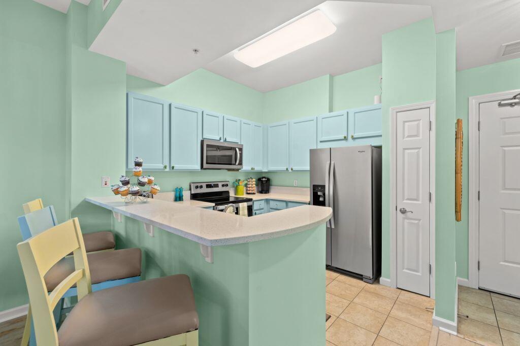 PALMS OF DESTIN (THE) - Residential