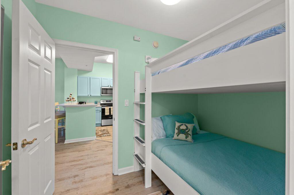 PALMS OF DESTIN (THE) - Residential