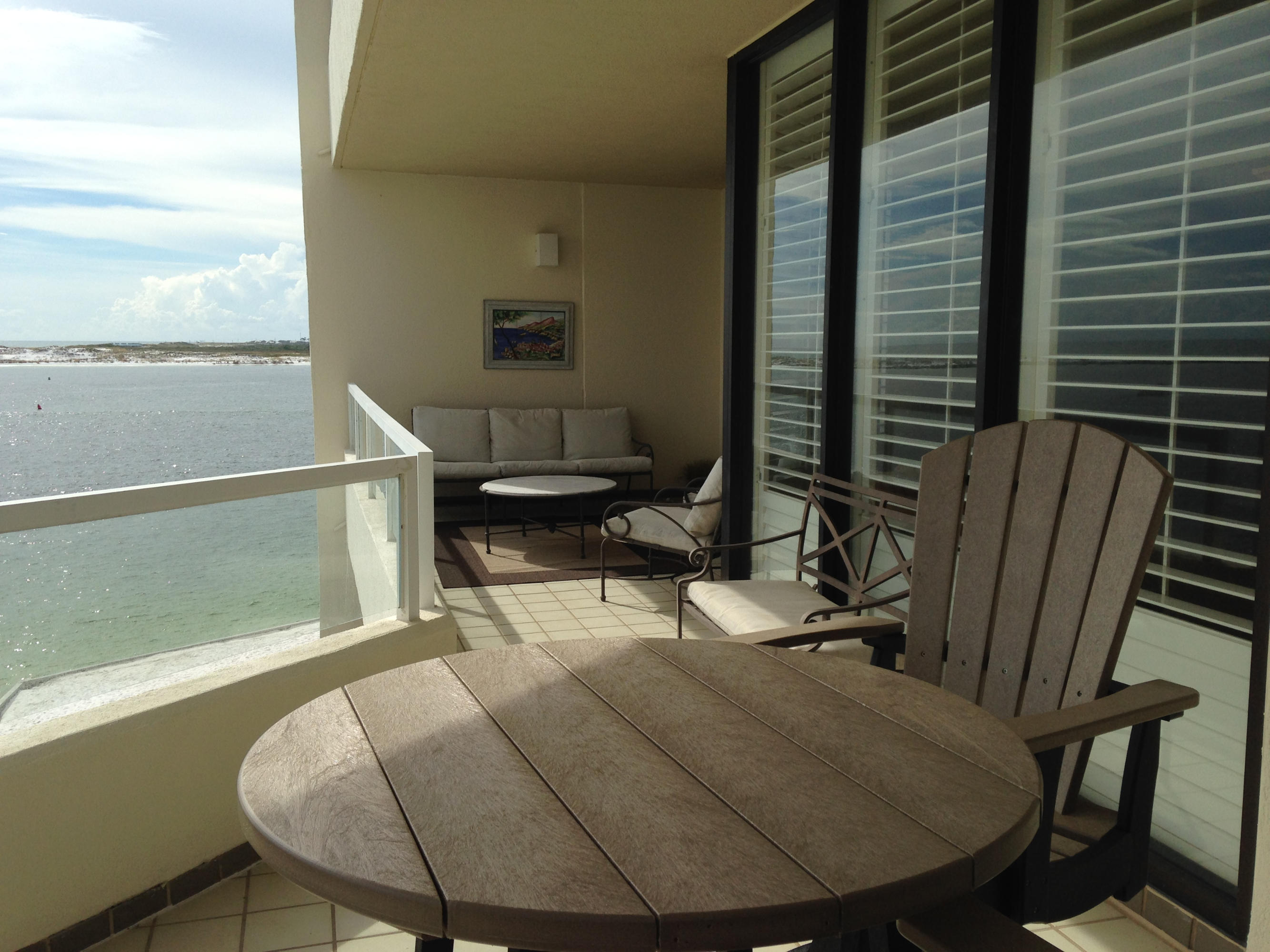 East Pass Towers Condominiums - Residential