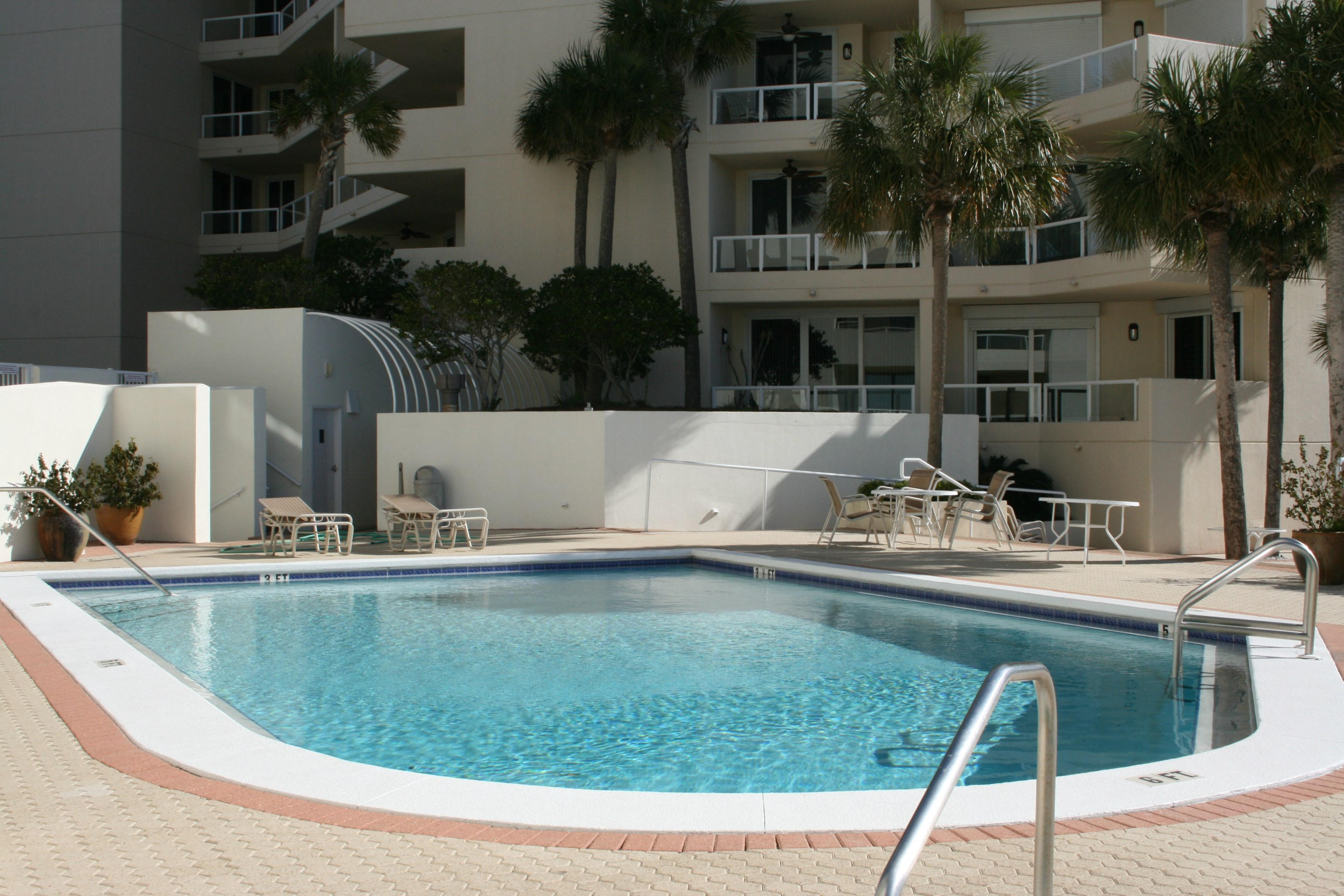 East Pass Towers Condominiums - Residential