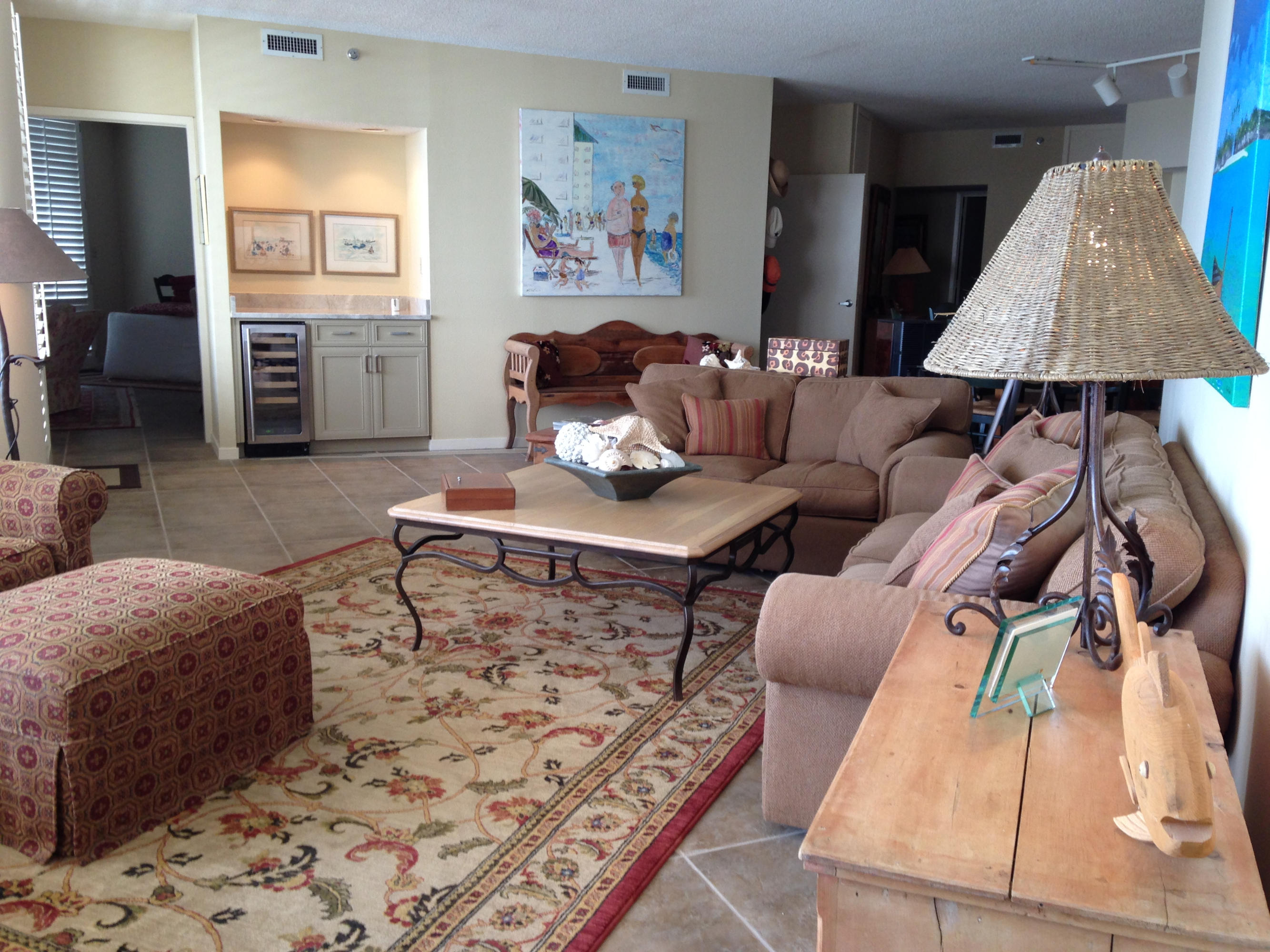 East Pass Towers Condominiums - Residential