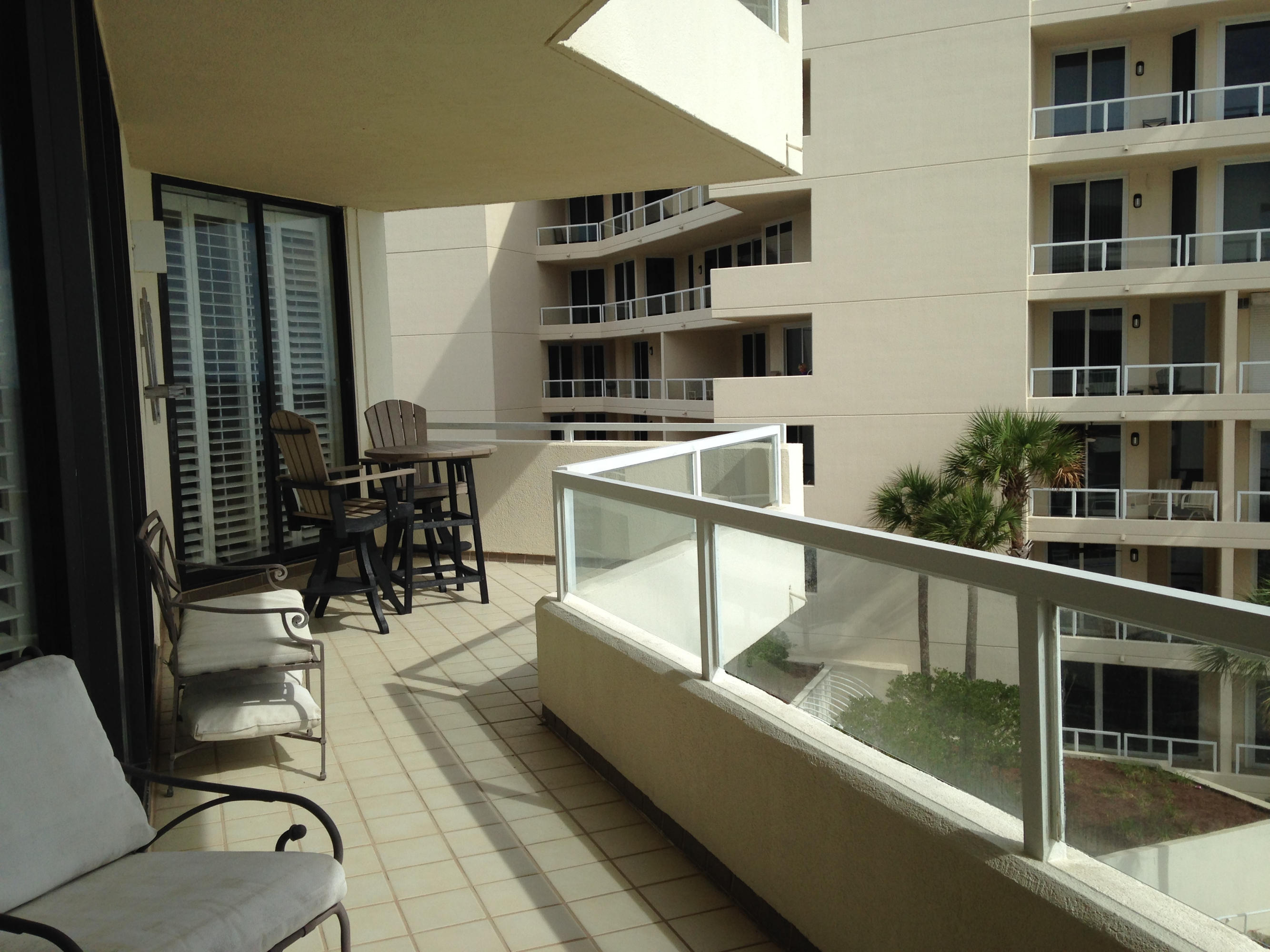 East Pass Towers Condominiums - Residential