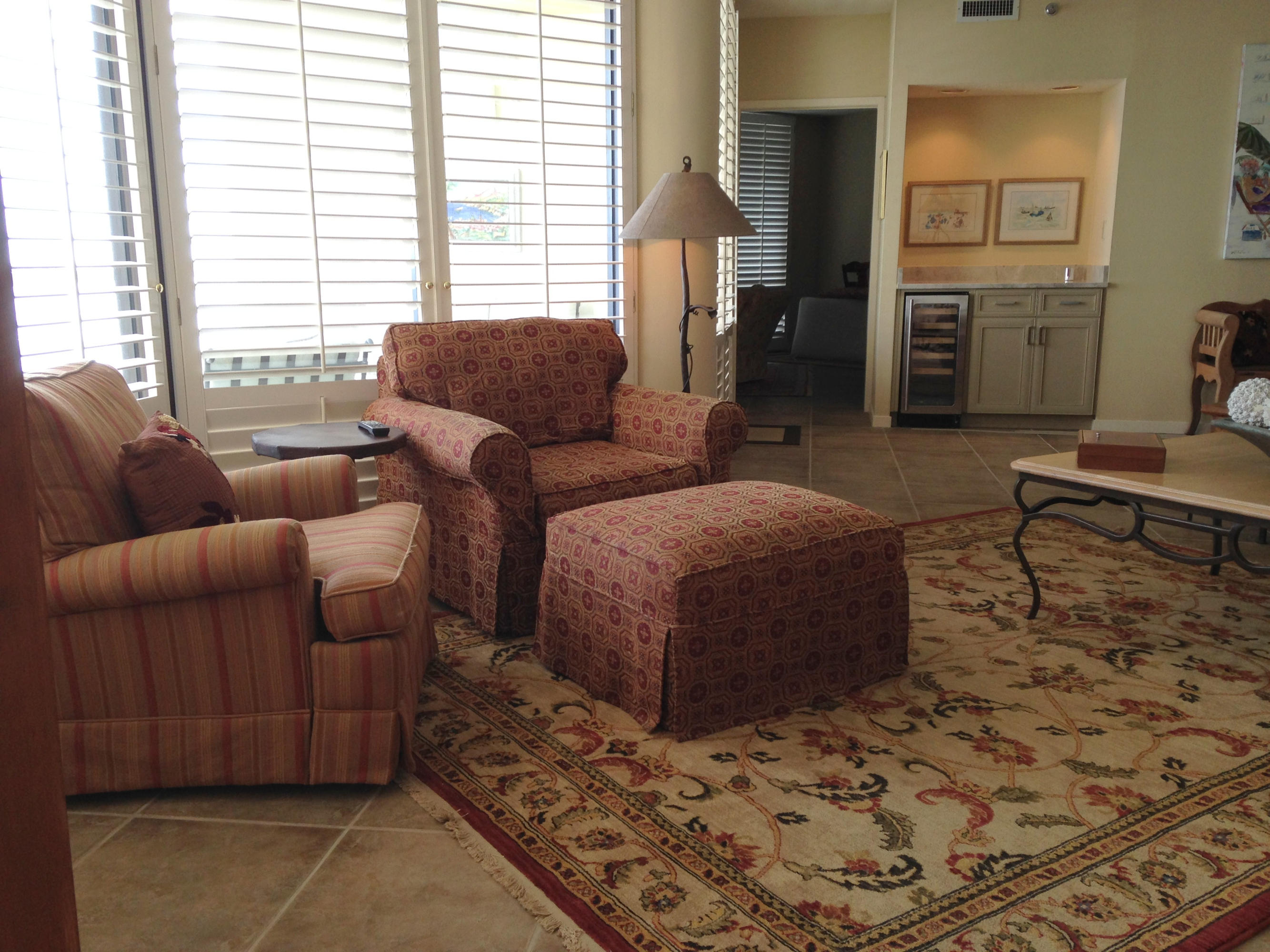 East Pass Towers Condominiums - Residential