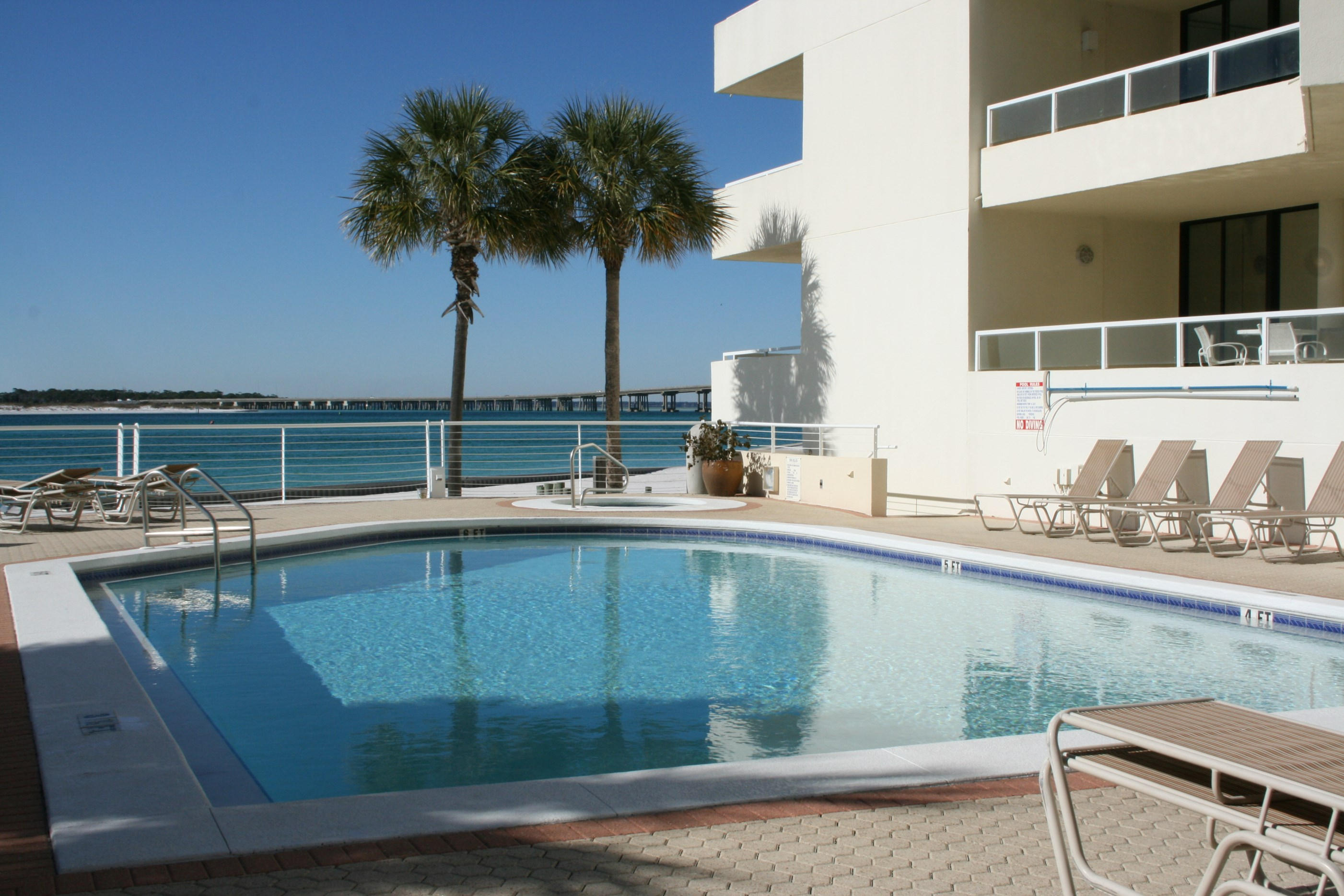 East Pass Towers Condominiums - Residential