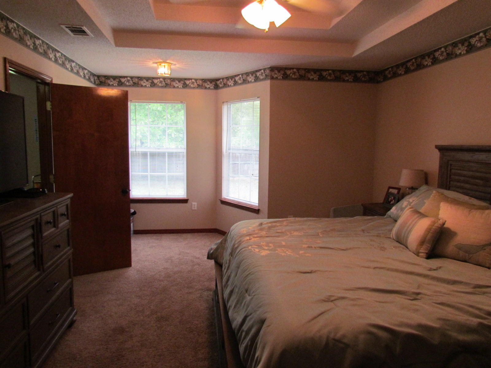 SHADOW OAK S/D - Residential Lease