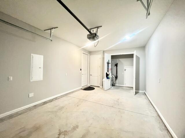 HELMS & ALLEN S/D LOTS 17 & 18 - Residential Lease