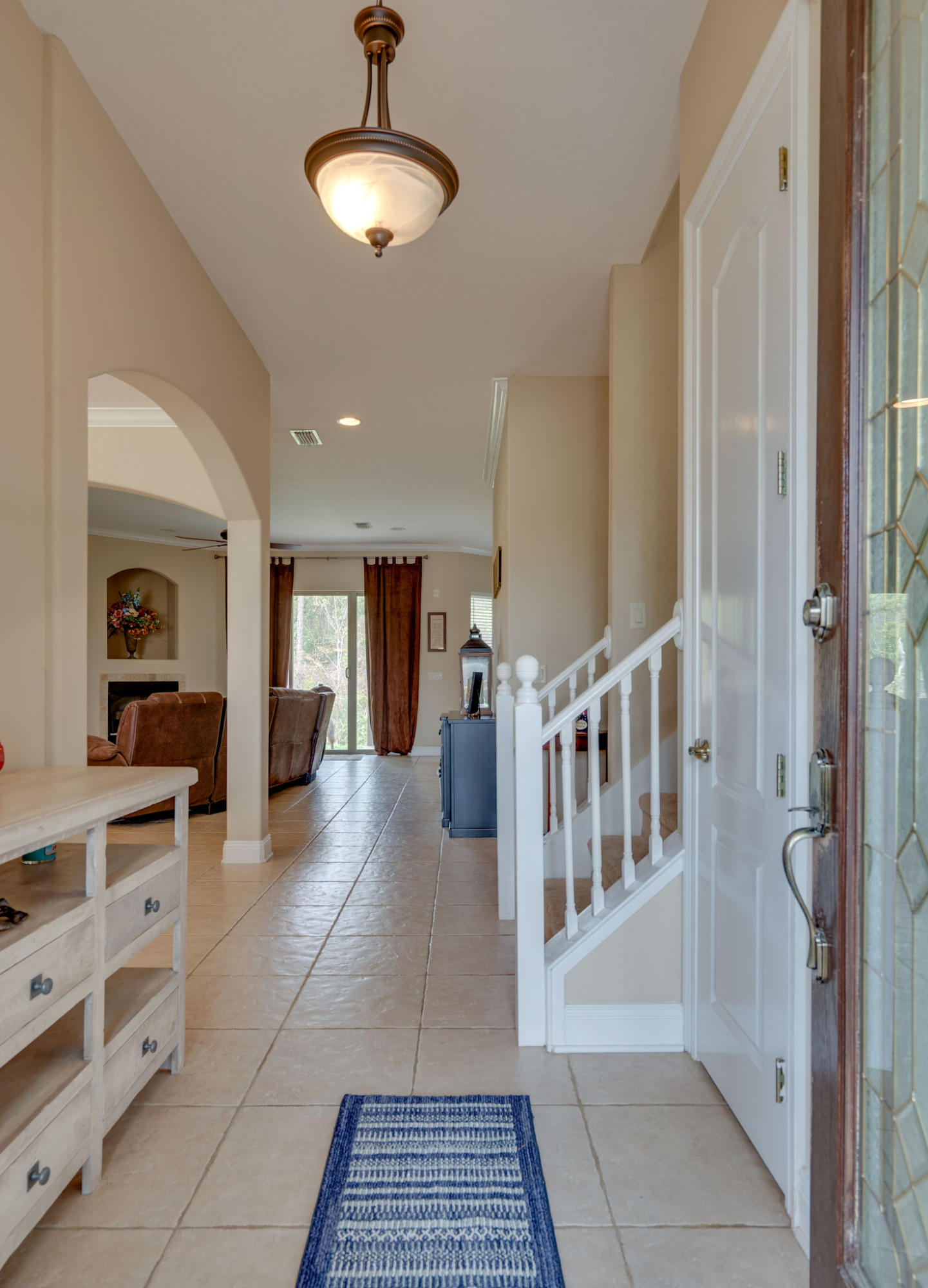 CHARDONNAY ESTATES - Residential