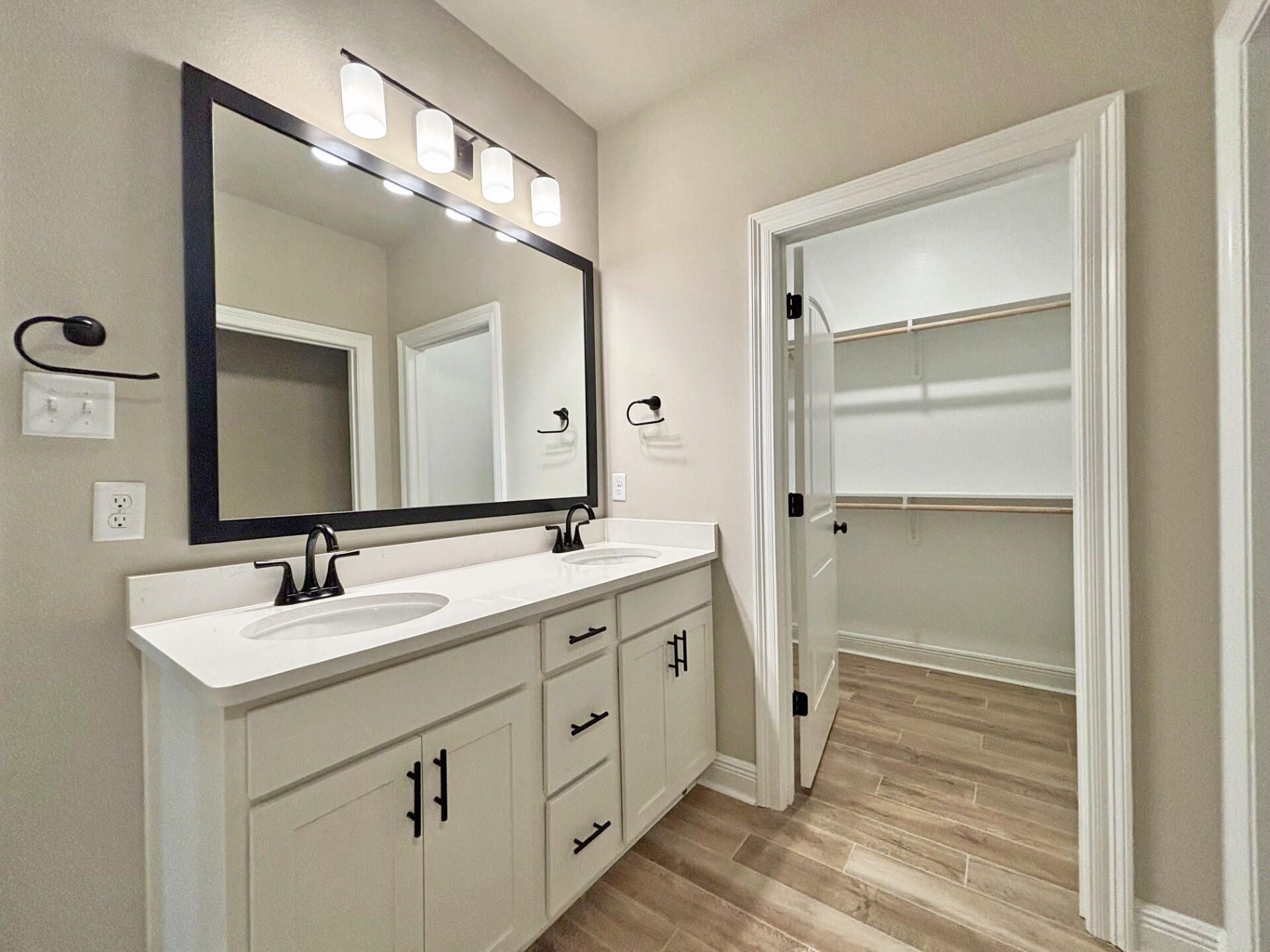 NATUREVIEW PH I - Residential