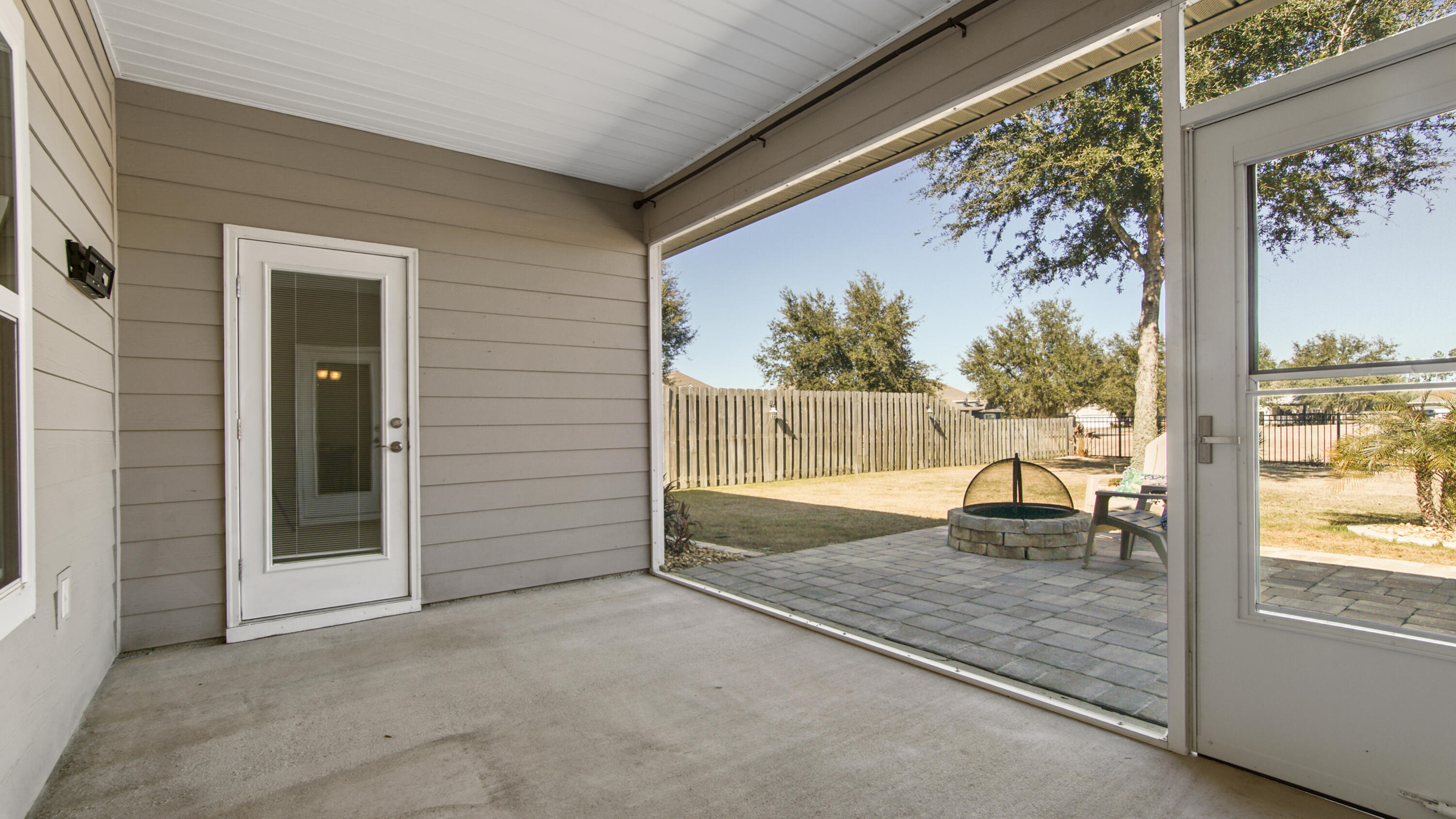 Hammock Bay - Residential