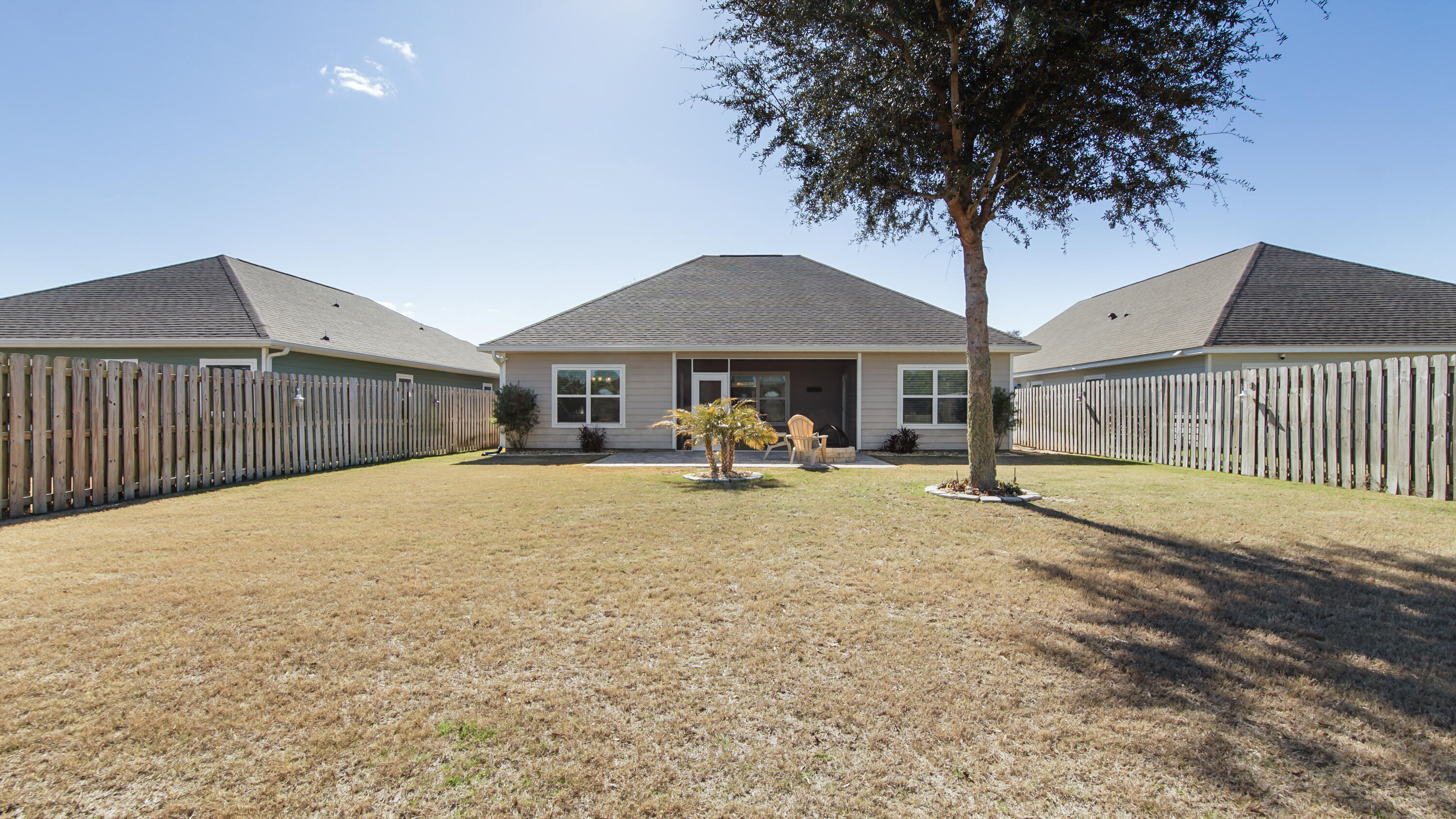 Hammock Bay - Residential