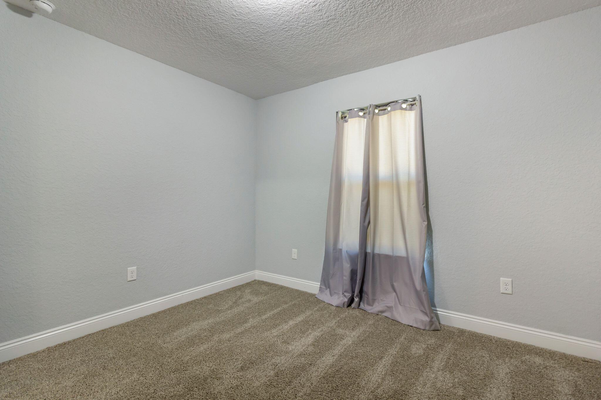 TRAILWOOD ESTATES - Residential Lease