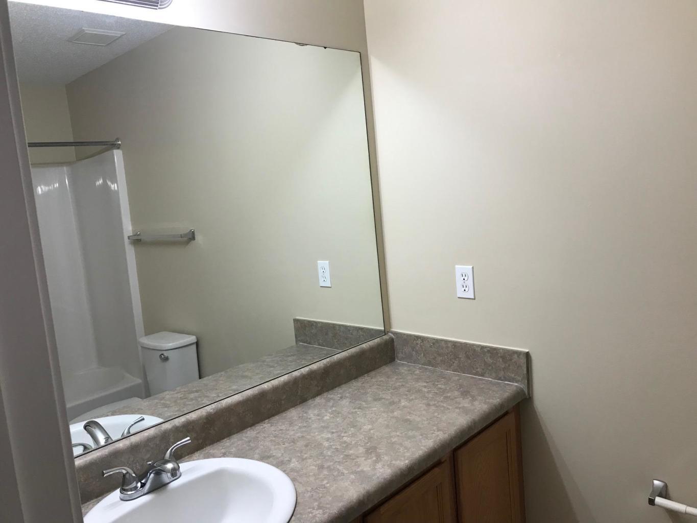 ROLLING PINES - Residential