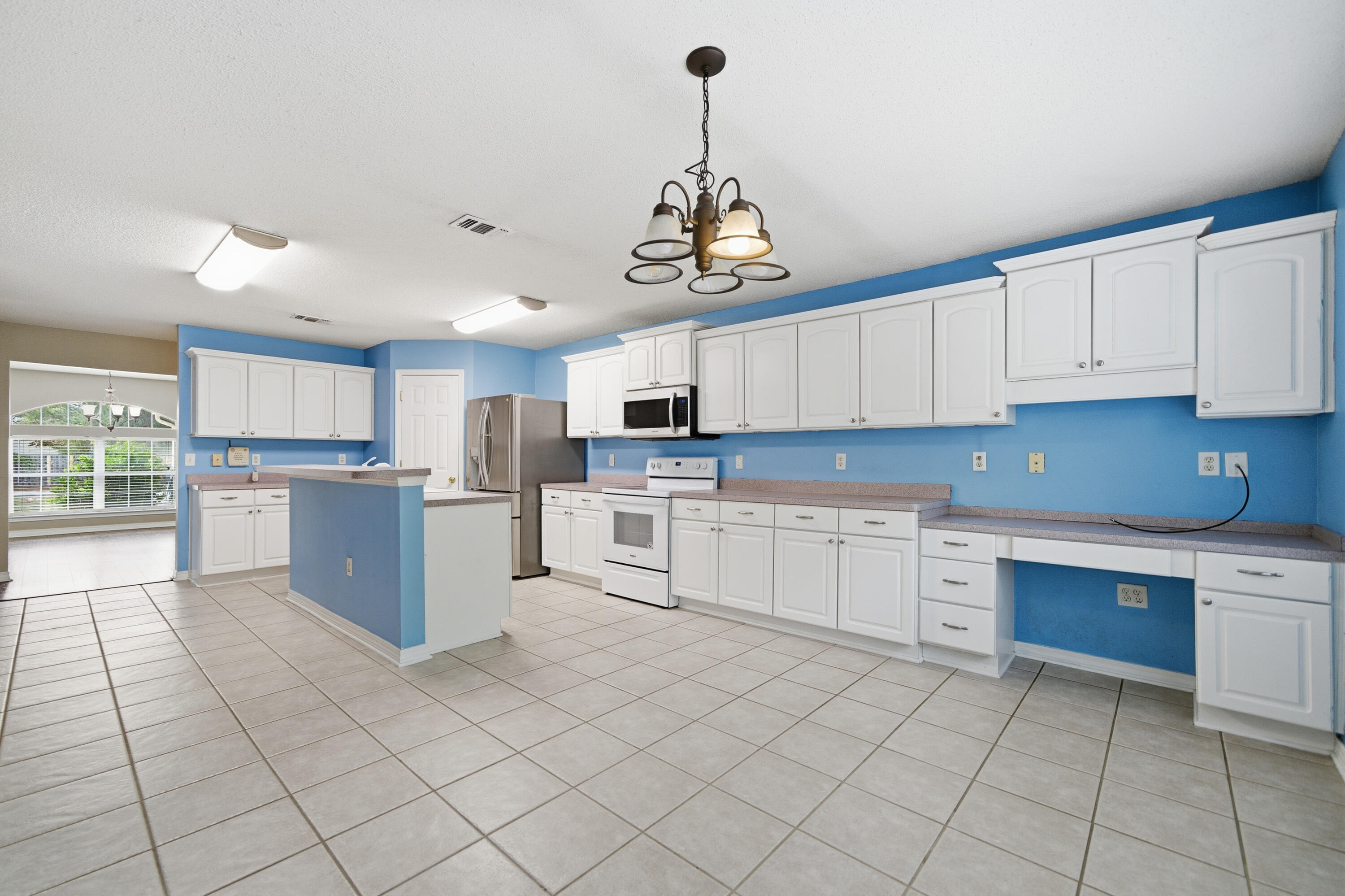 HOLLEY BY THE SEA - Residential Lease