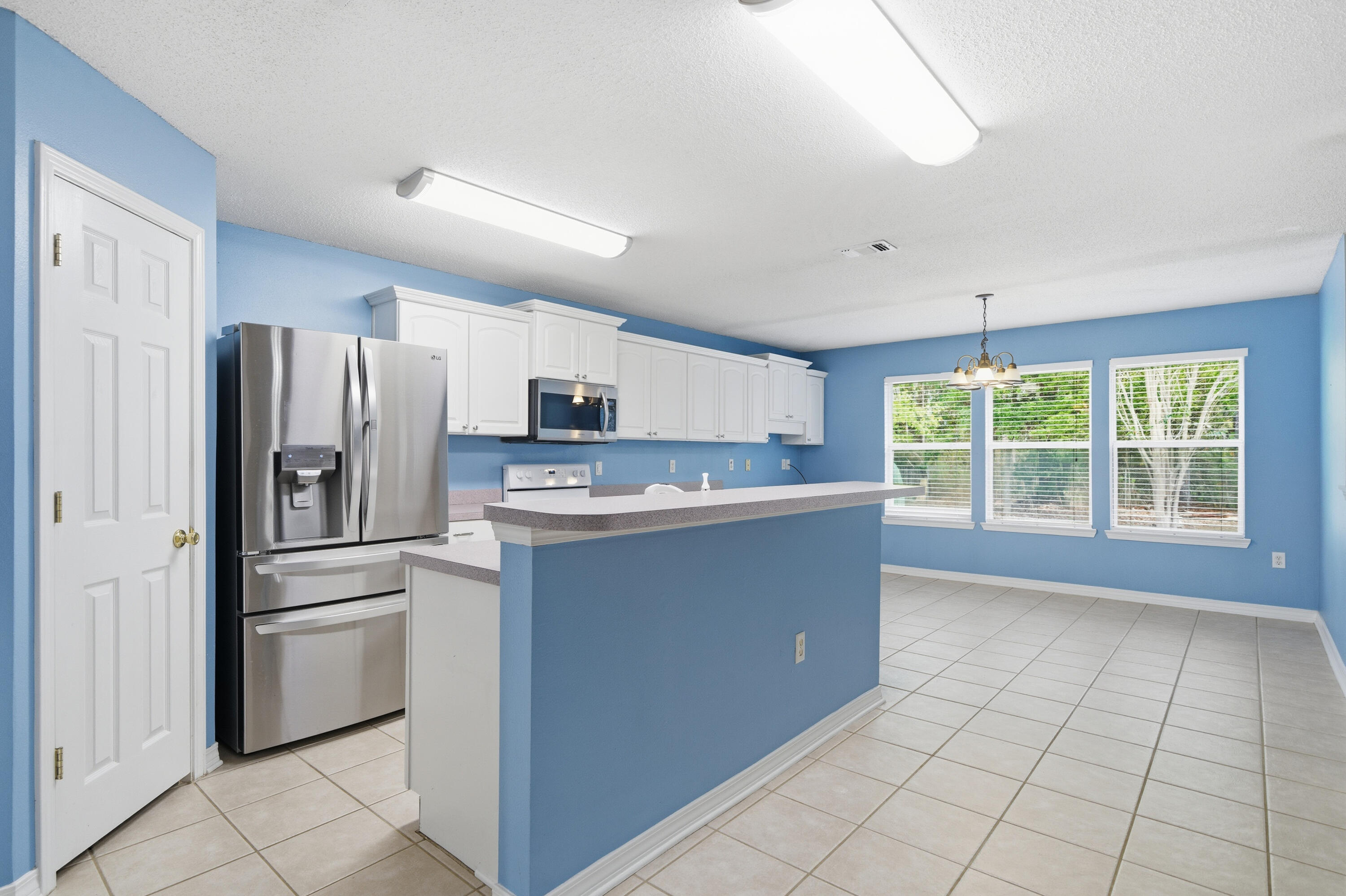 HOLLEY BY THE SEA - Residential Lease