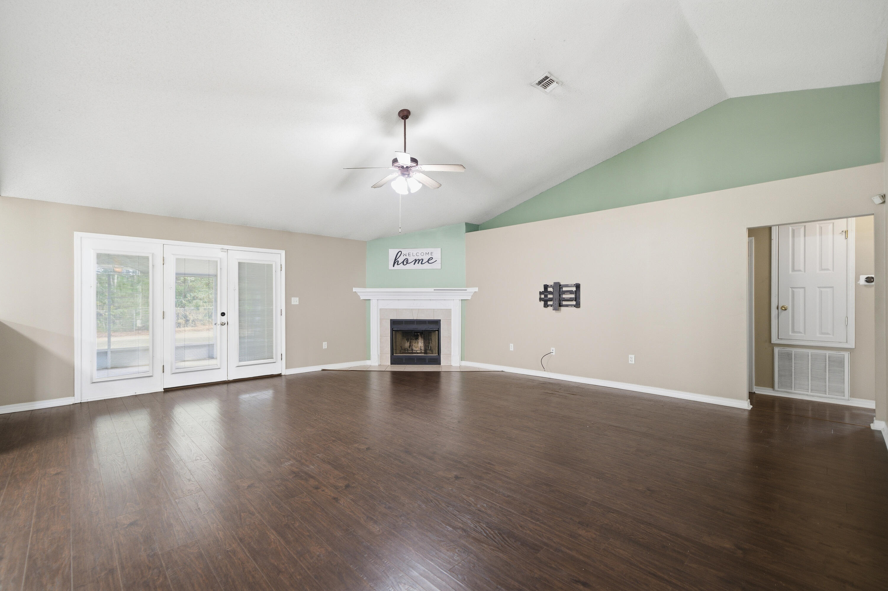 HOLLEY BY THE SEA - Residential Lease