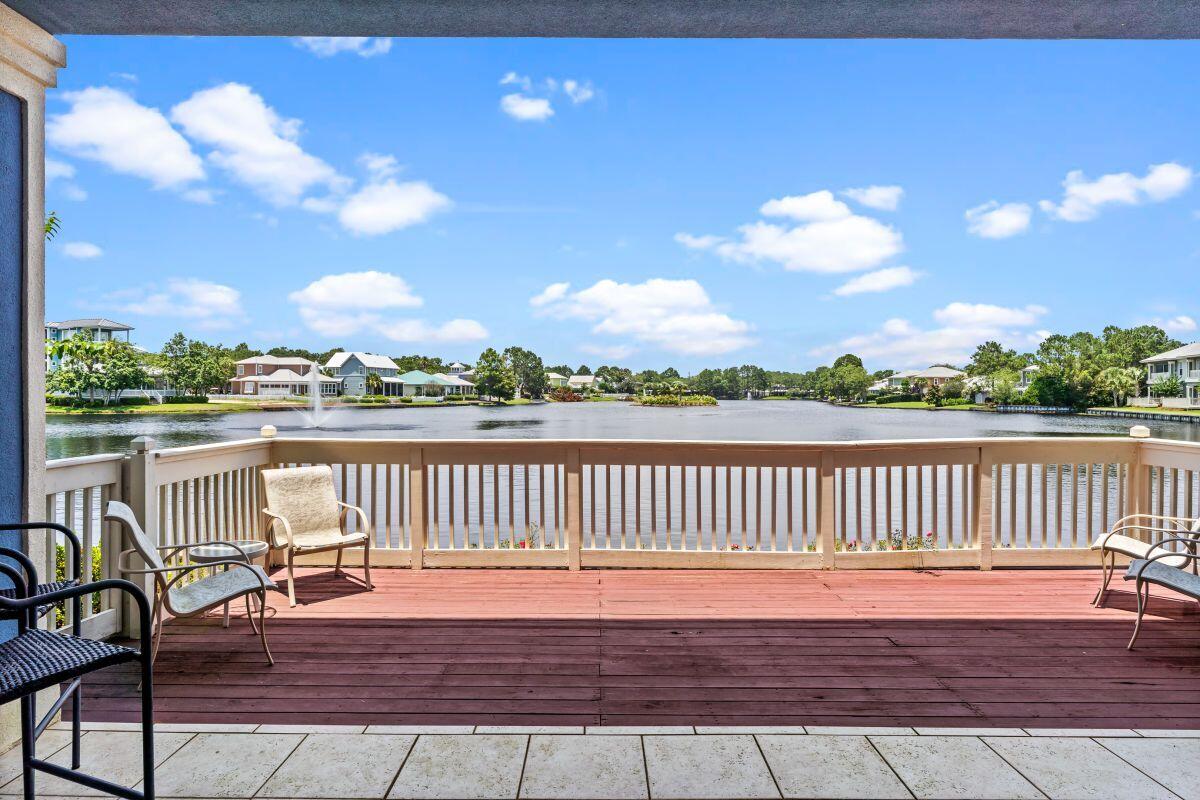 CRYSTAL COVE - Residential