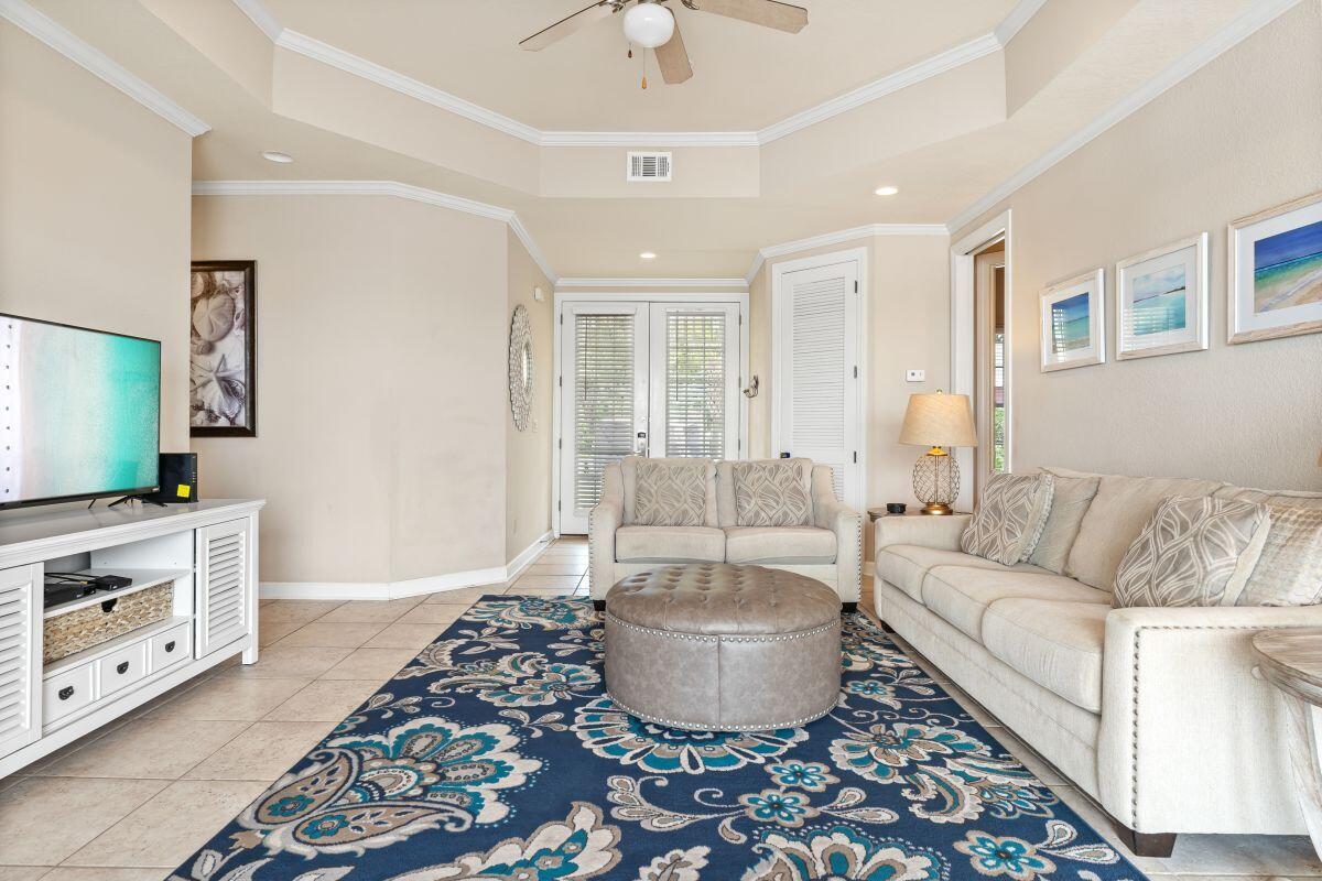 CRYSTAL COVE - Residential