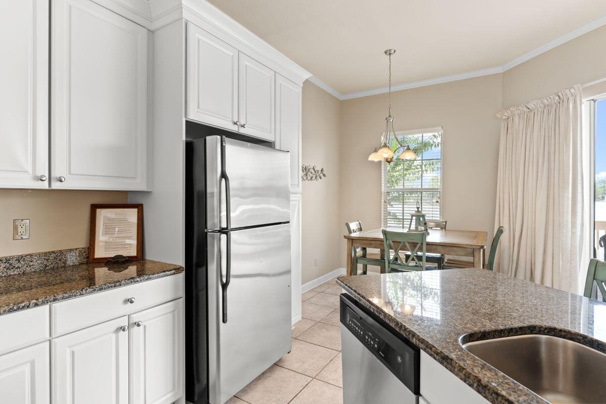 CRYSTAL COVE - Residential
