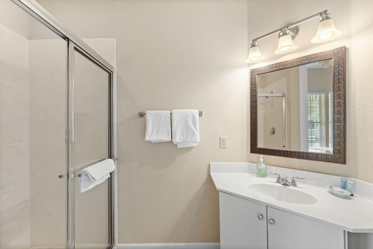 CRYSTAL COVE - Residential