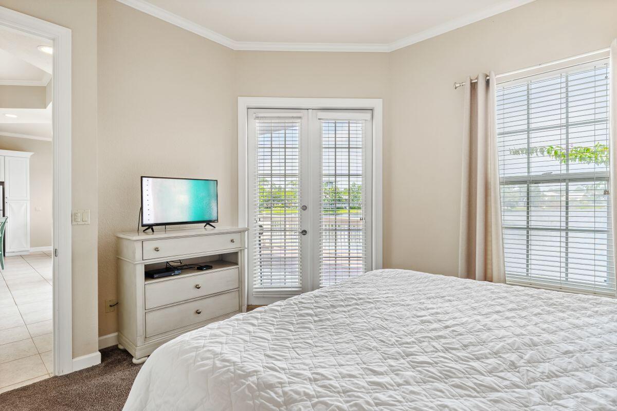 CRYSTAL COVE - Residential