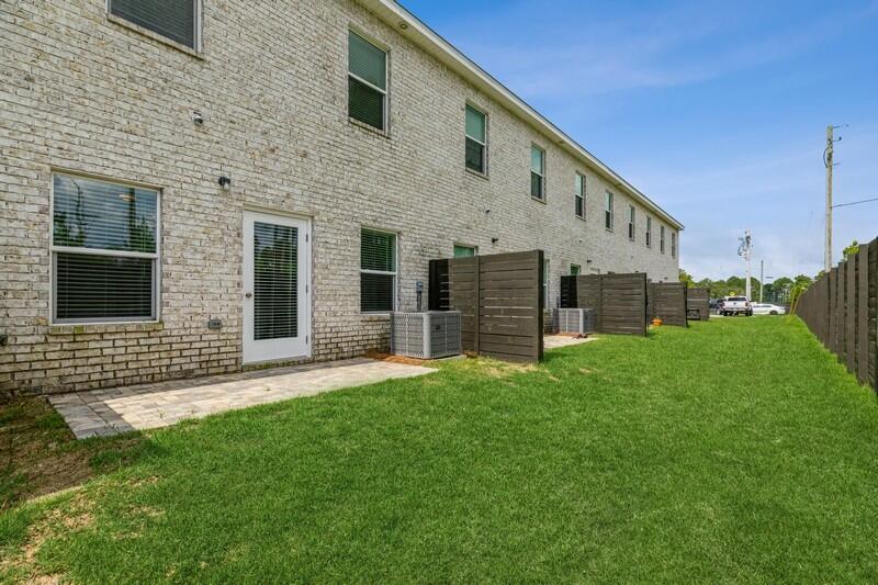 Stable Lanes - Residential