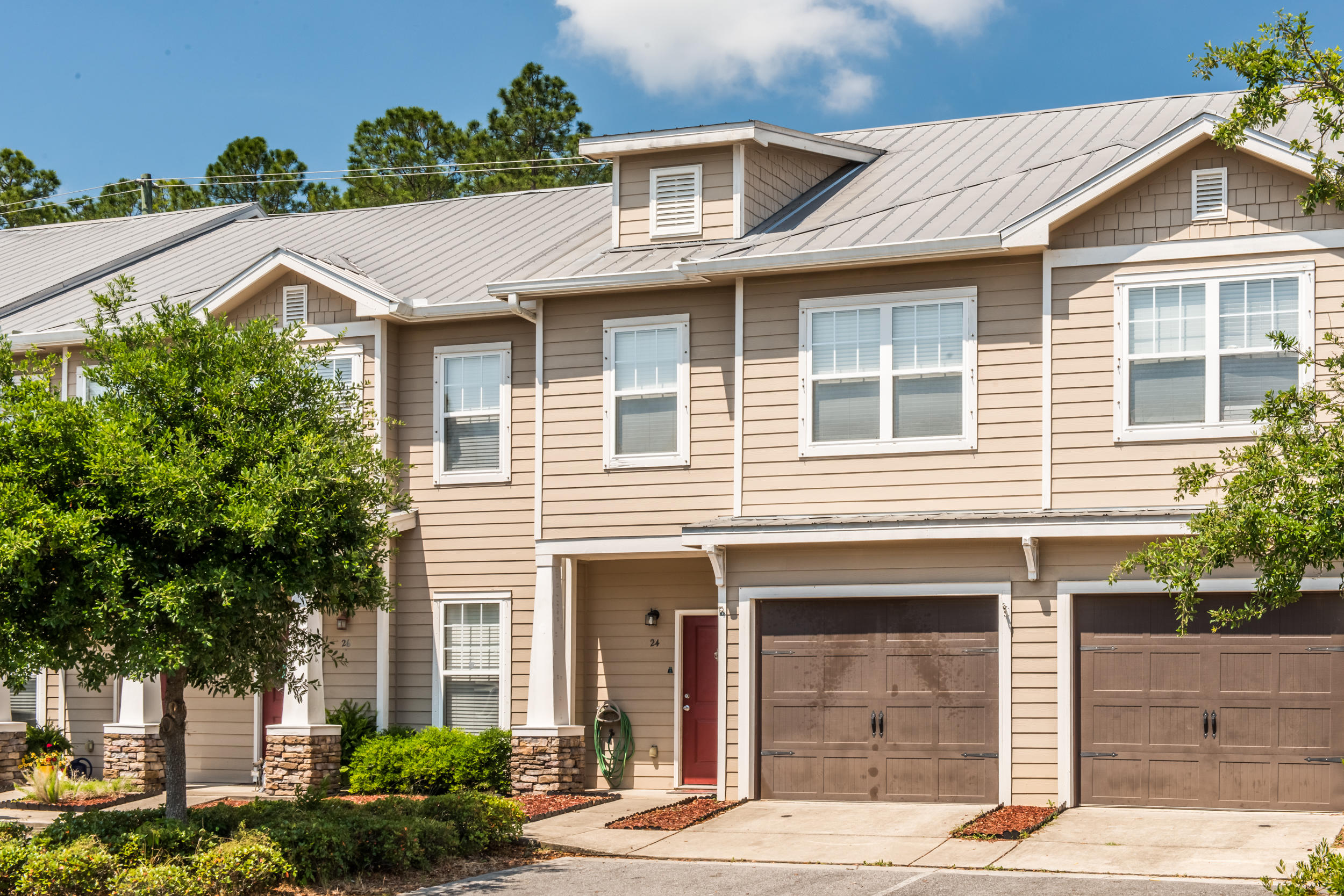 VERANDAS AT FREEPORT - Residential