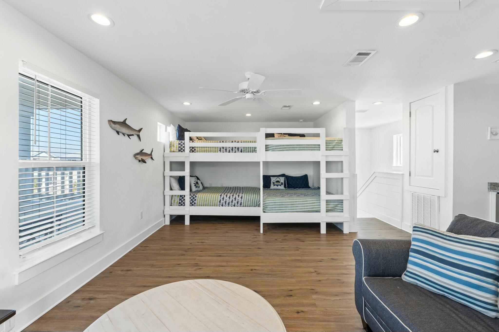 FRANGISTA BEACH 2ND ADDN - Residential