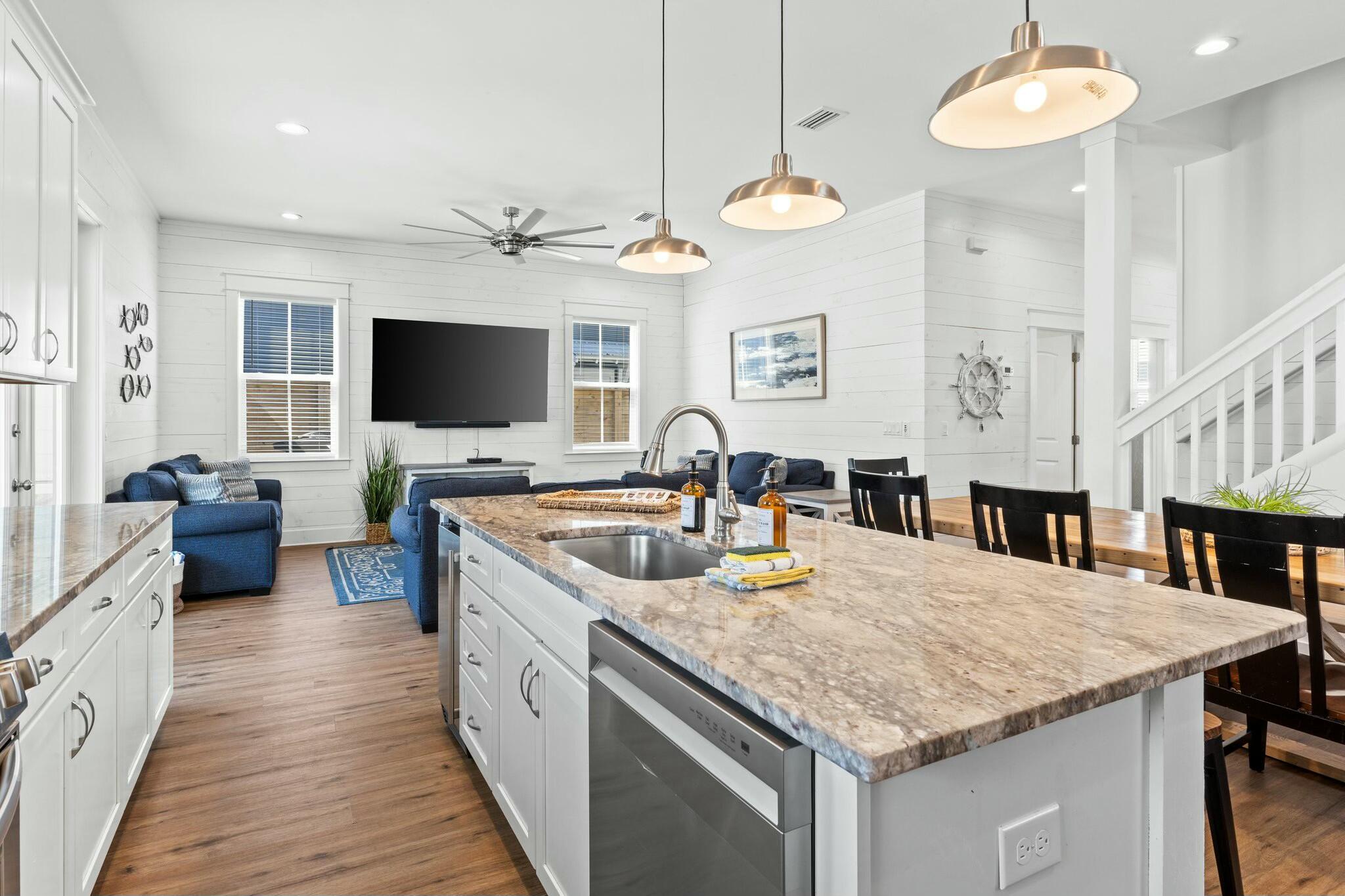 FRANGISTA BEACH 2ND ADDN - Residential