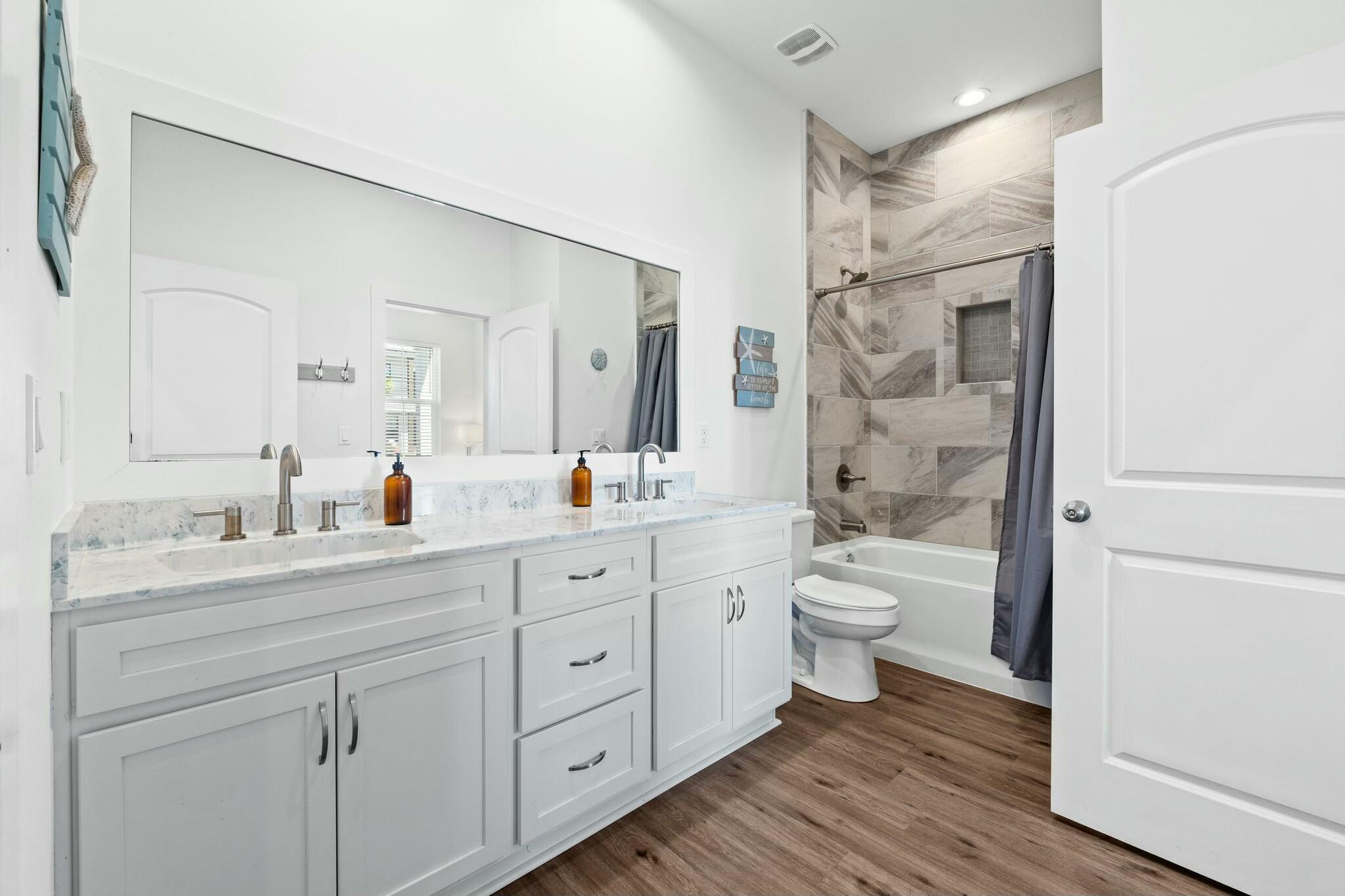 FRANGISTA BEACH 2ND ADDN - Residential