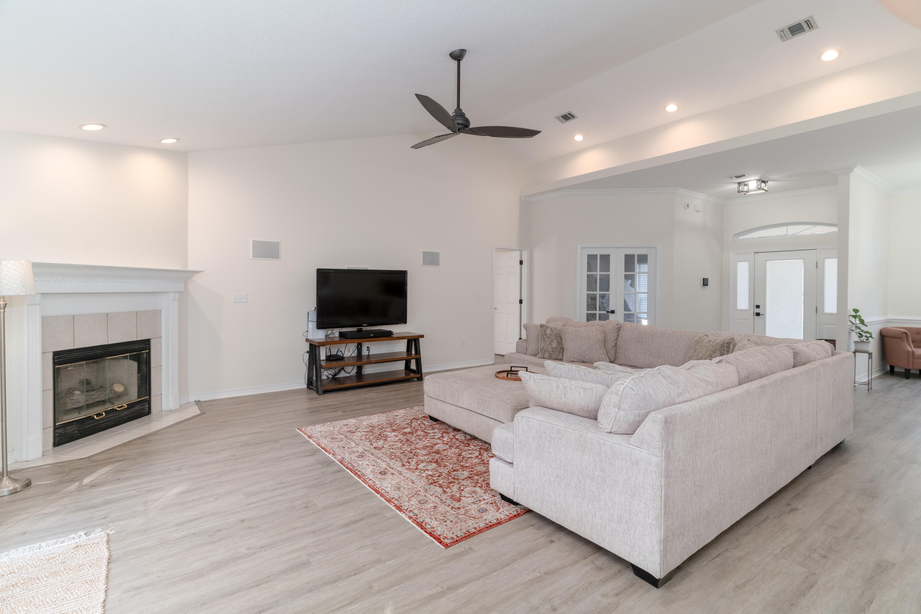 STEEPLECHASE PH 3 - Residential